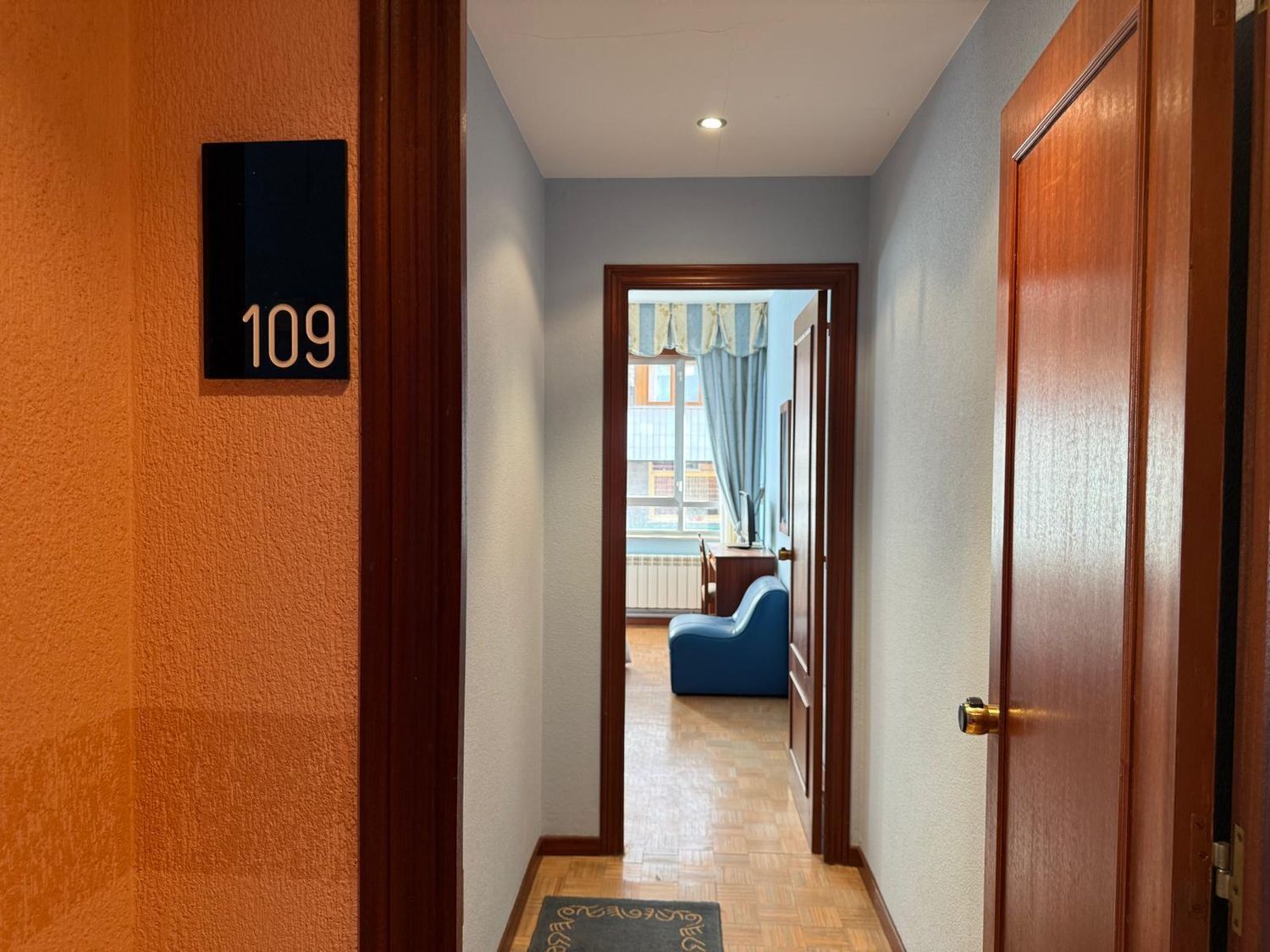 Edificios-Venta-Salas-1731790-Foto-25