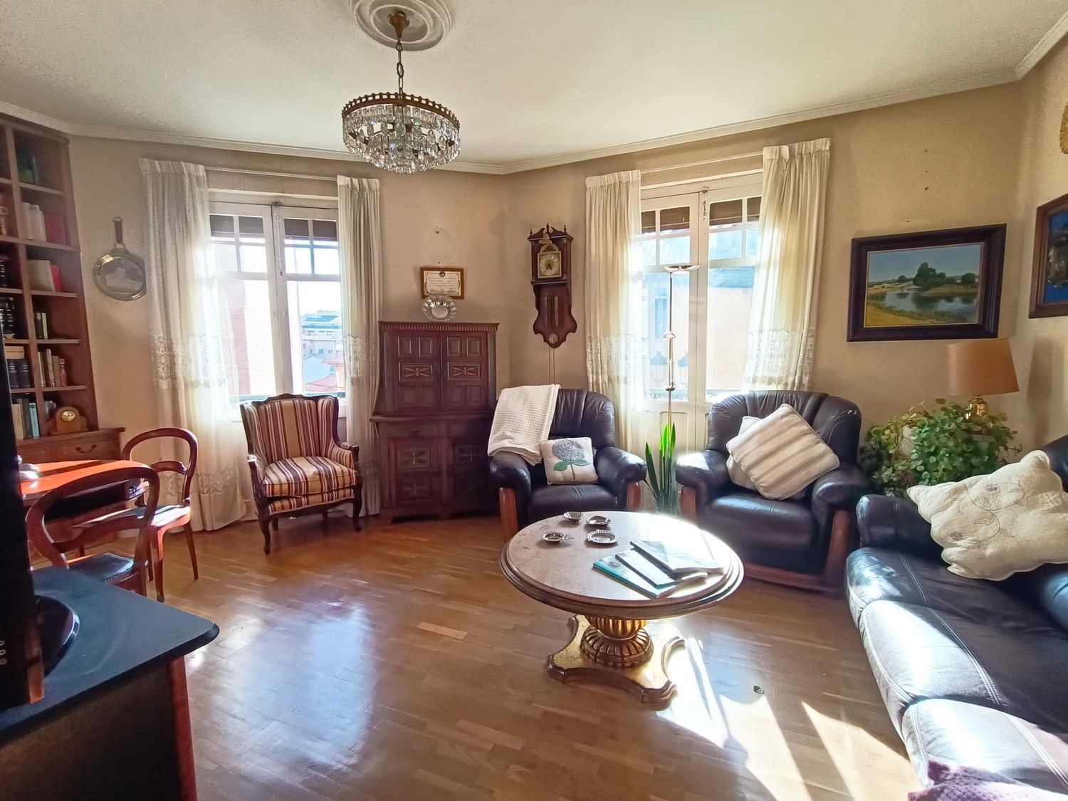 Edificios-Venta-Oviedo-1030692-Foto-13