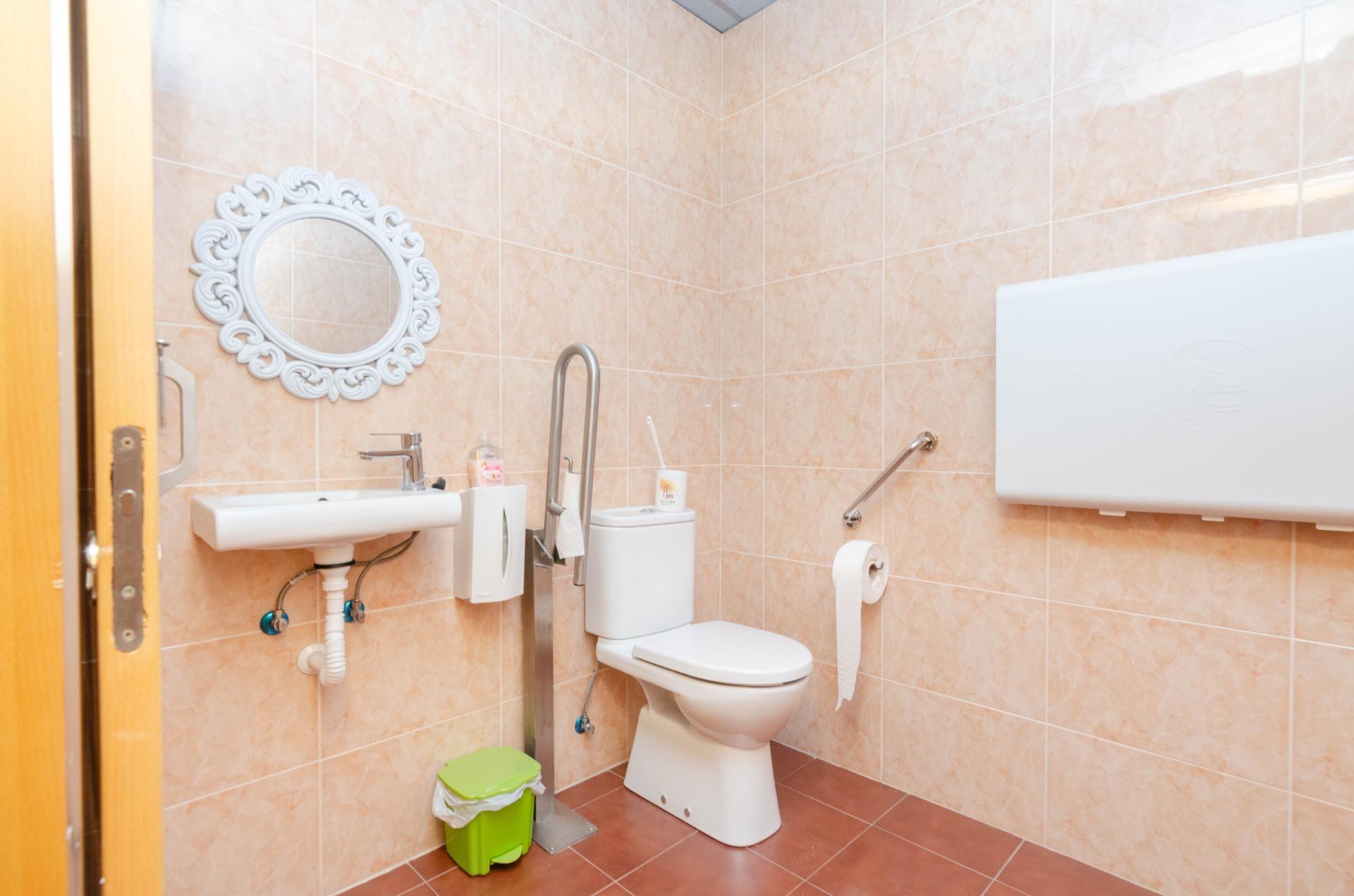 Negocios-Venta-Langreo-1724112-Foto-24