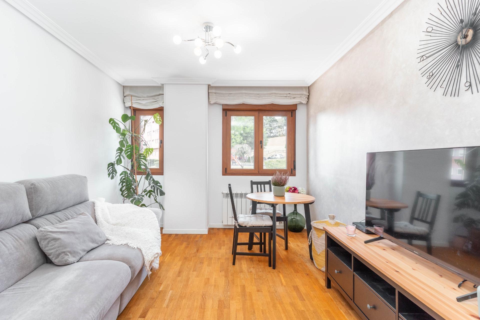 Pisos-Venta-Oviedo-1838108-Foto-2