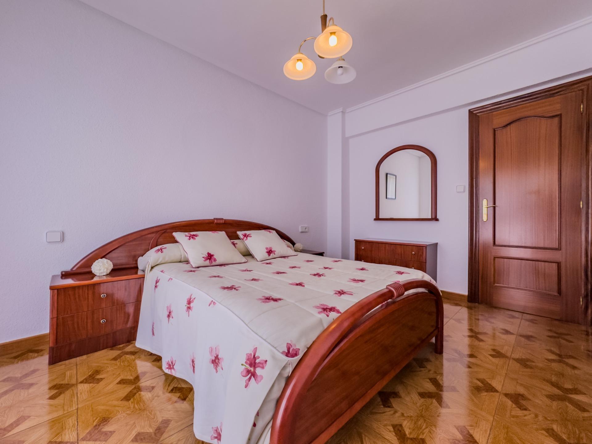 Pisos-Venta-Arnuero-1747030-Foto-36