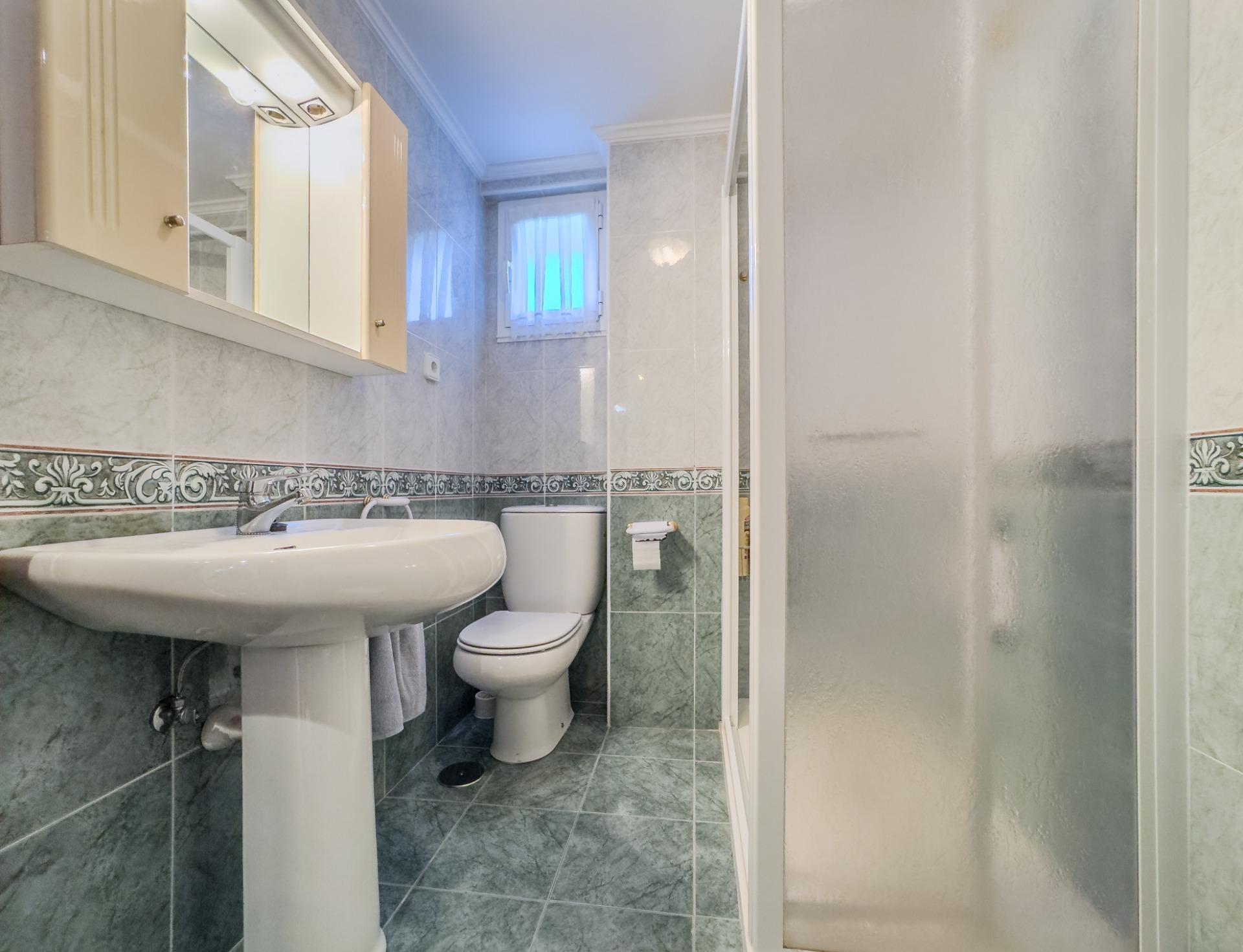 Pisos-Venta-Arnuero-1747030-Foto-40