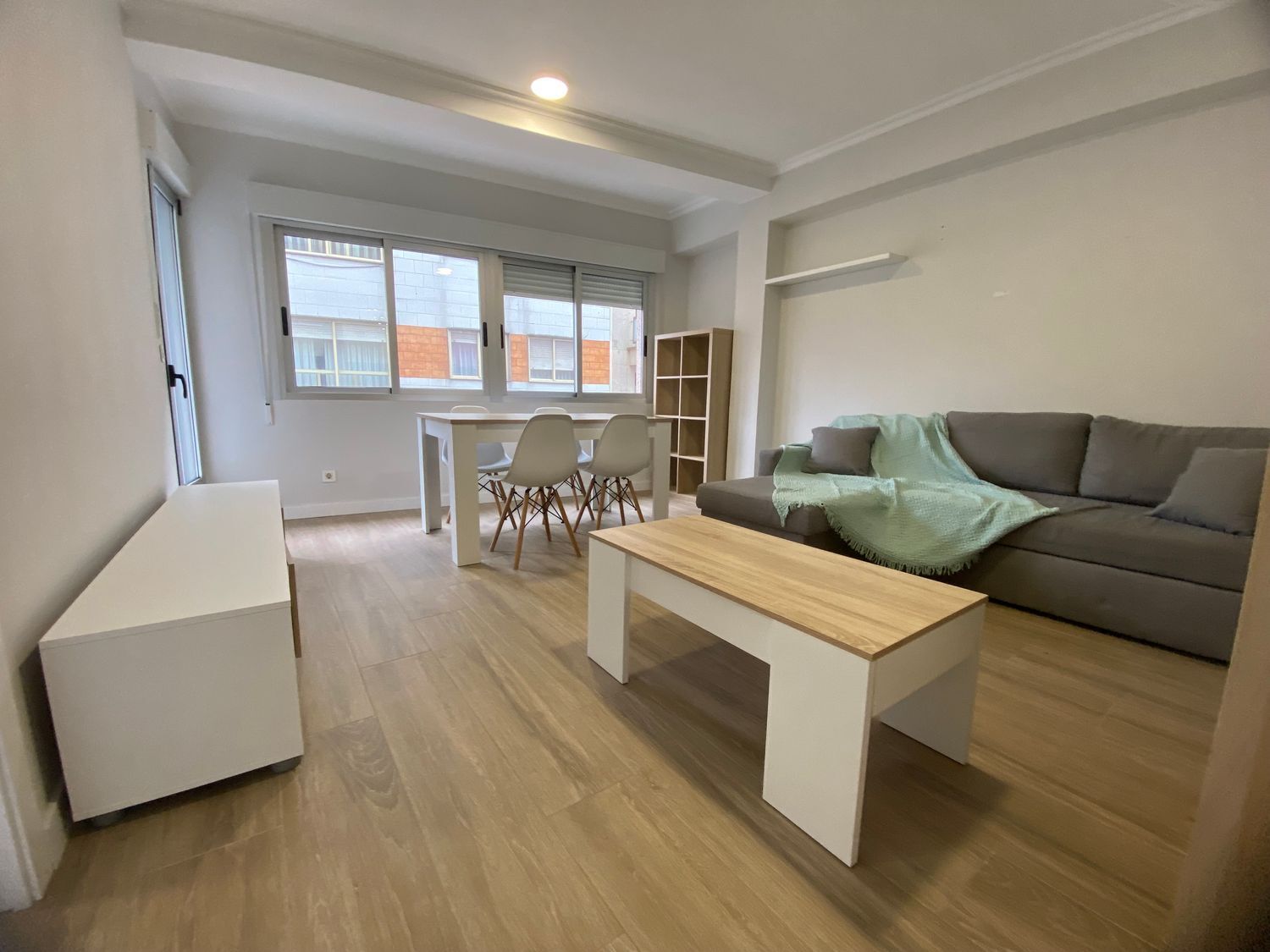 Piso en venta  calle RU JUAN BAUTISTA ANDRADE, Pontevedra  6/37