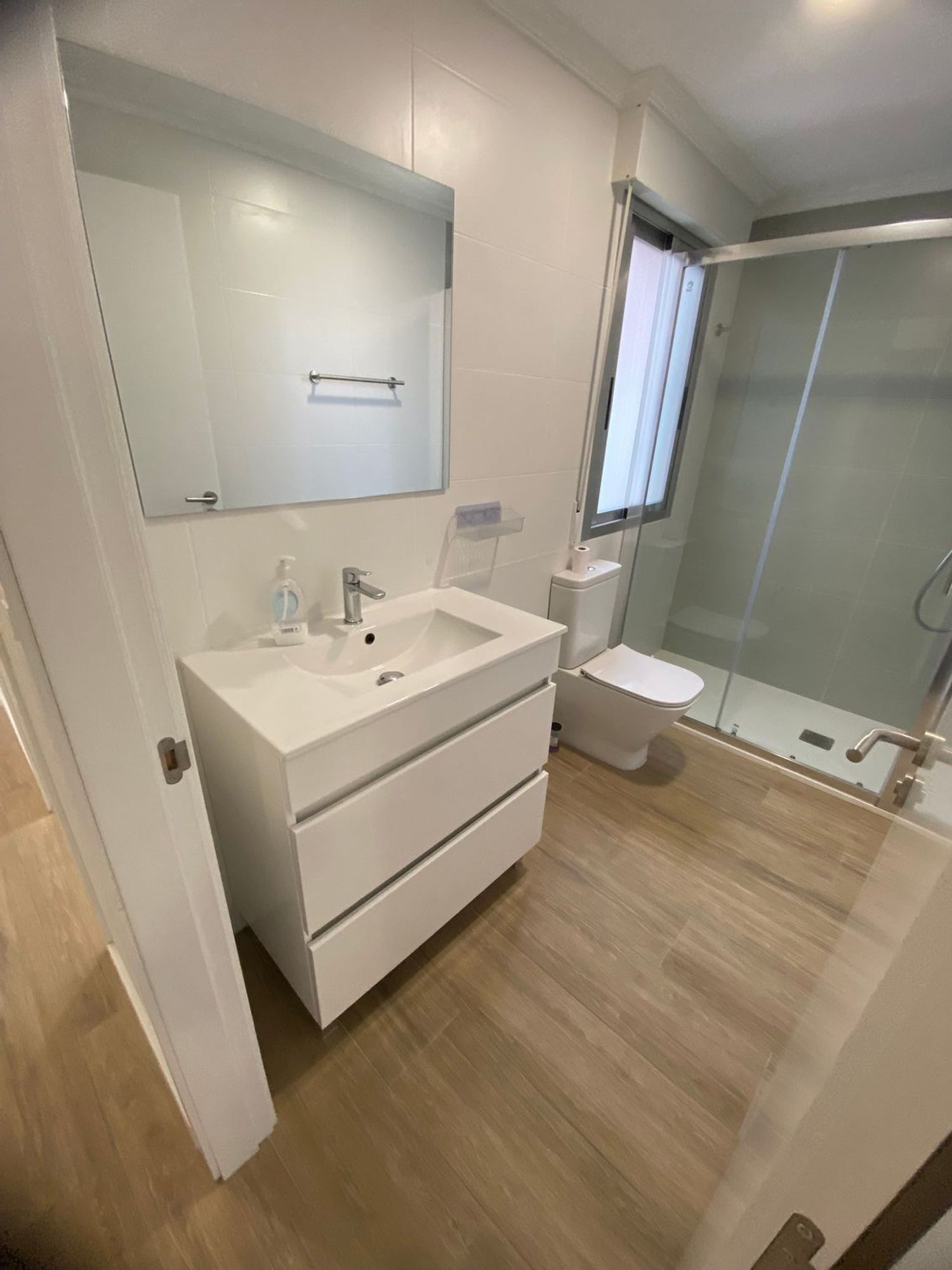 Piso en venta  calle RU JUAN BAUTISTA ANDRADE, Pontevedra  23/37
