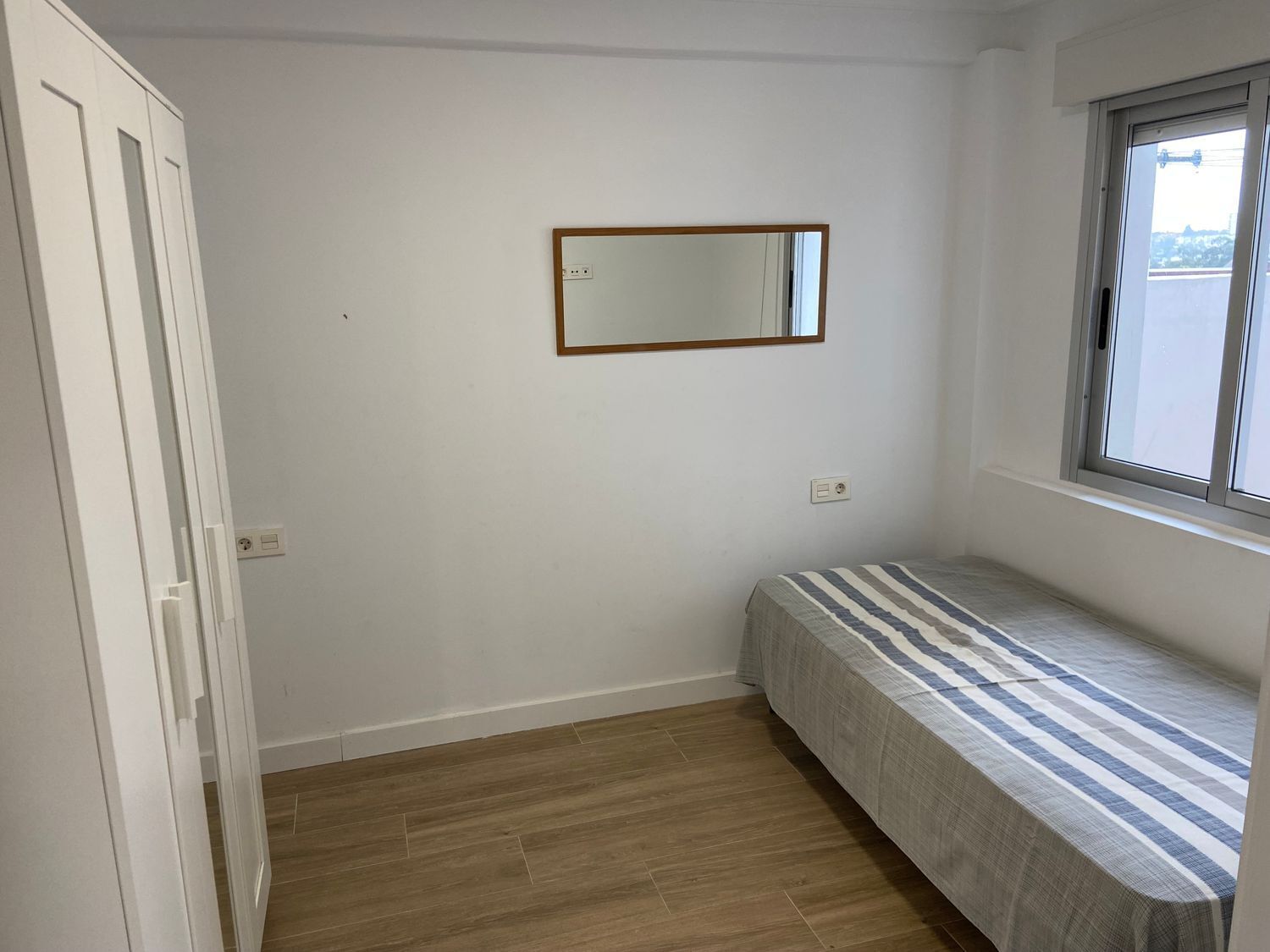 Piso en venta  calle RU JUAN BAUTISTA ANDRADE, Pontevedra  27/37