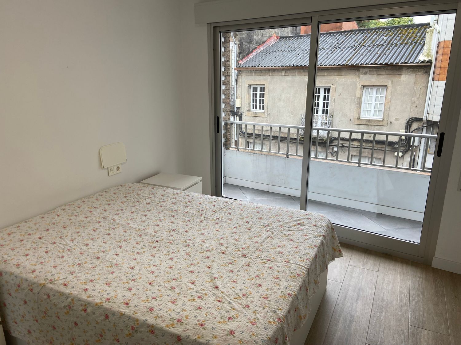 Piso en venta  calle RU JUAN BAUTISTA ANDRADE, Pontevedra  37/37