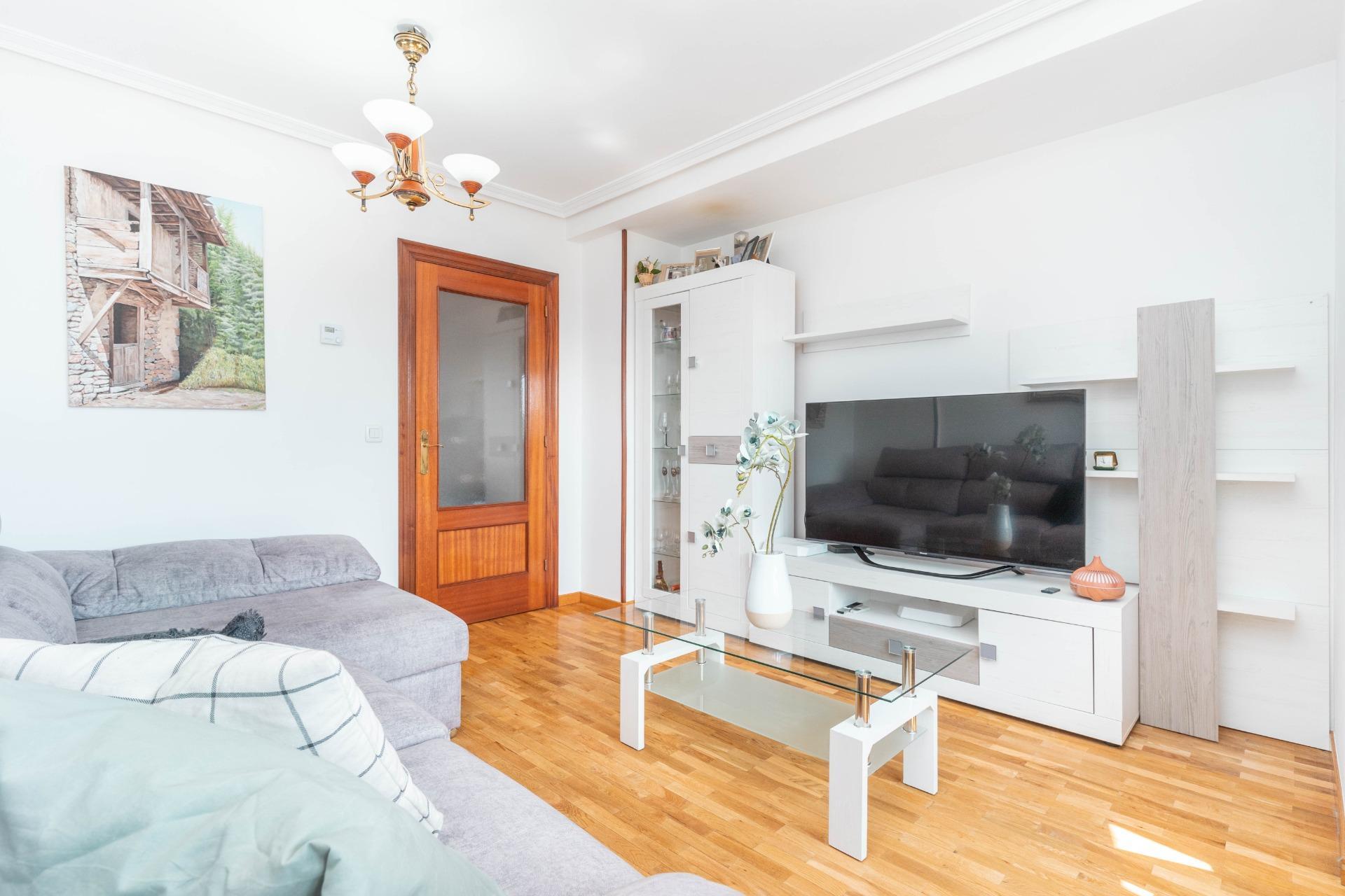 Pisos-Venta-Oviedo-1838910-Foto-5