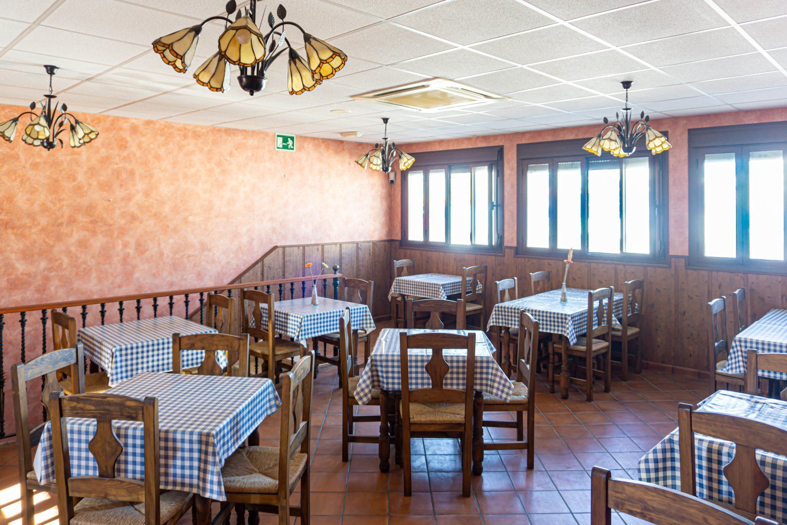 Negocios-Venta-La Puebla del Rio-1462746-Foto-20