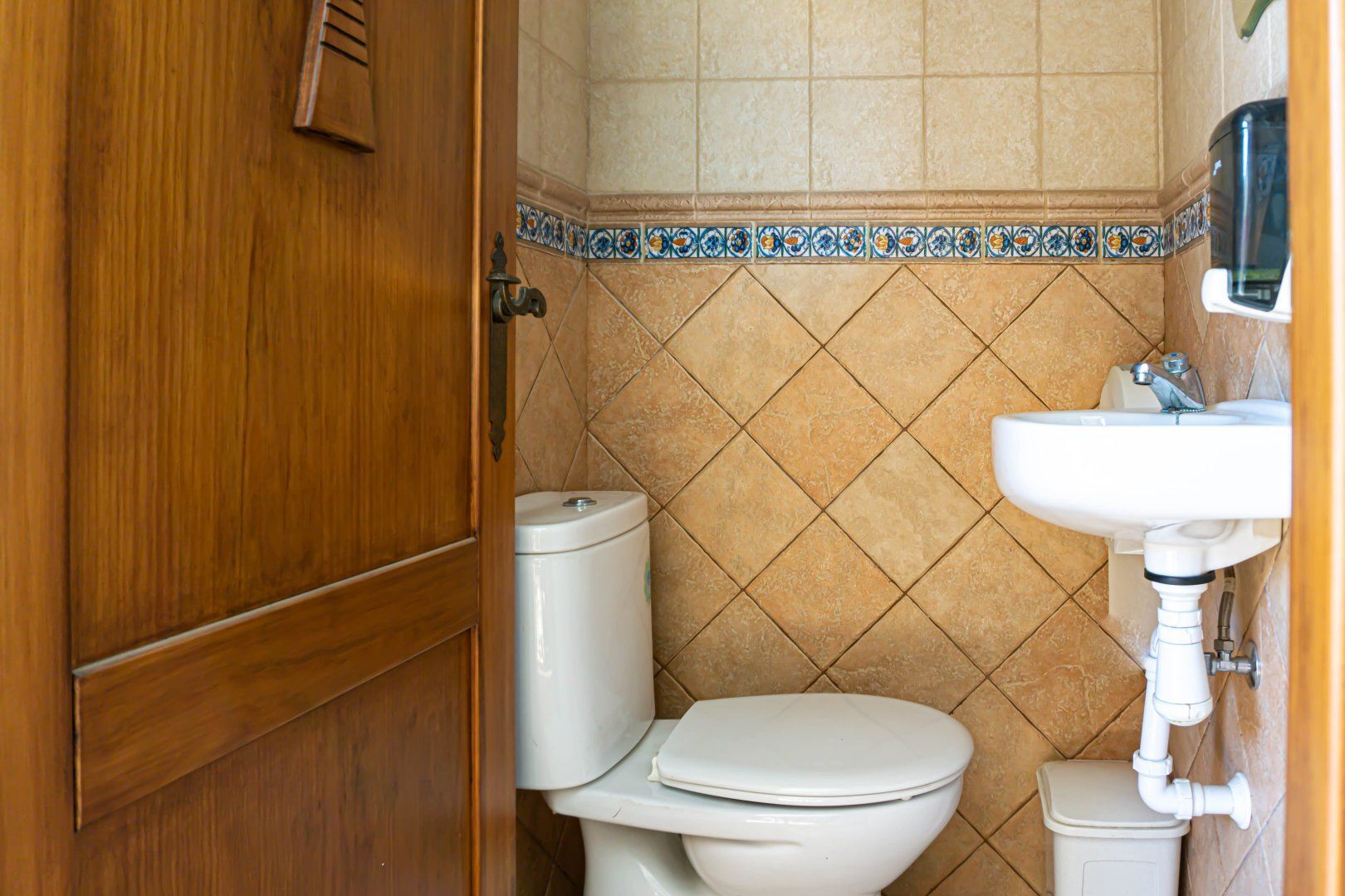 Negocios-Venta-La Puebla del Rio-1462746-Foto-26
