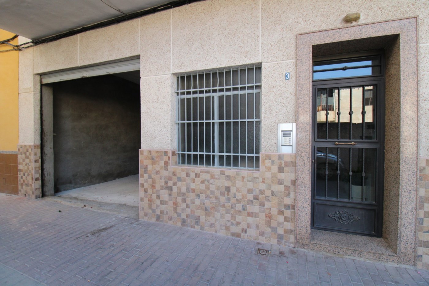 Local en venta Barriomar