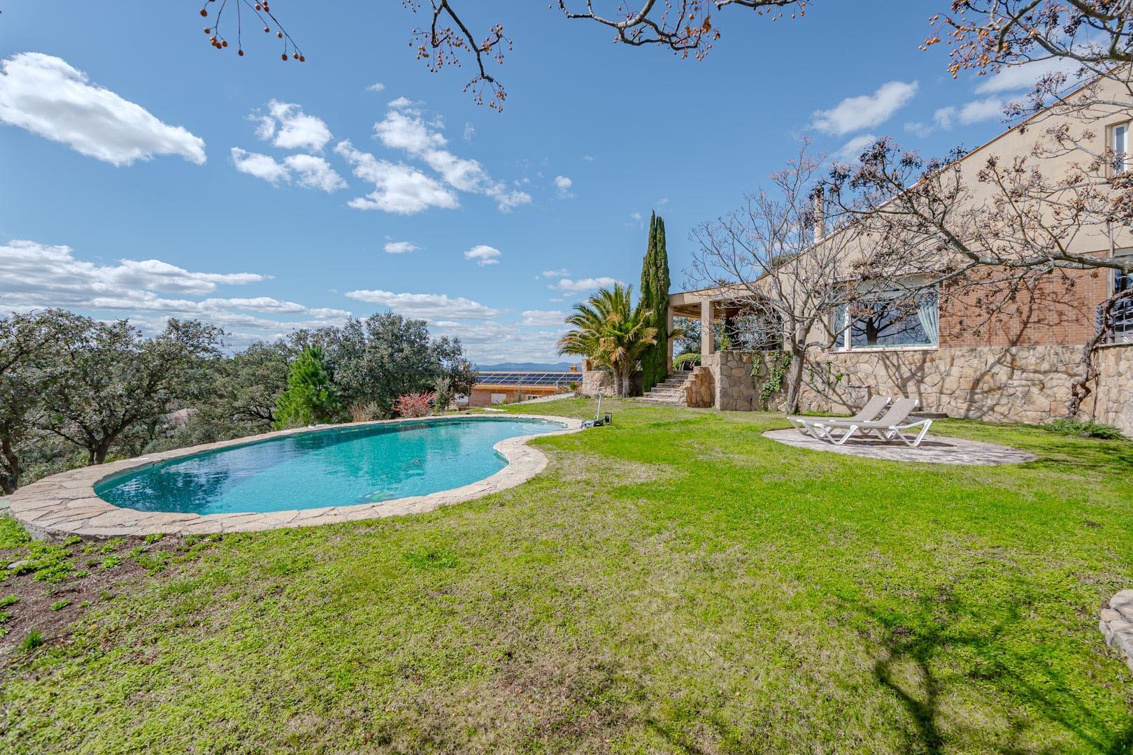 Casas o chalets en Sevilla la Nueva