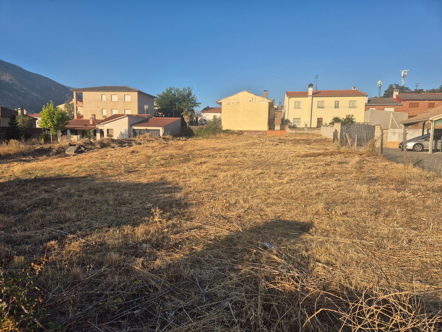 Fincas y solares-Venta-Navaluenga-1839845