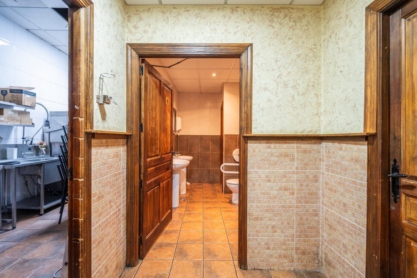 Naves-Venta-Meco-1728168-Foto-28