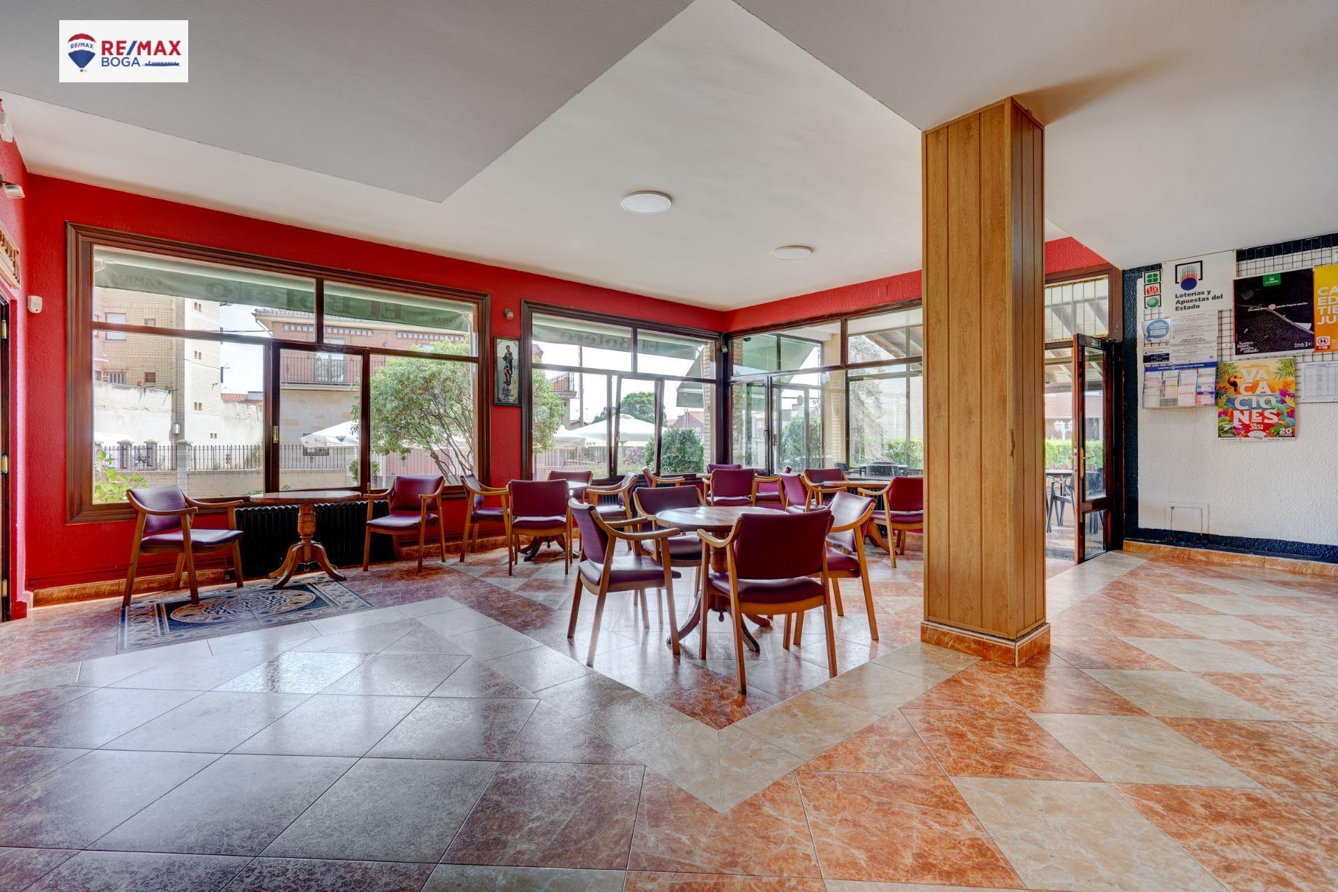 HOSTAL-RESTAURANTE en CUZCURRITA DE RÍO TIRÓN (LA RIOJA)-  EN FUNCIONAMIENTO.
