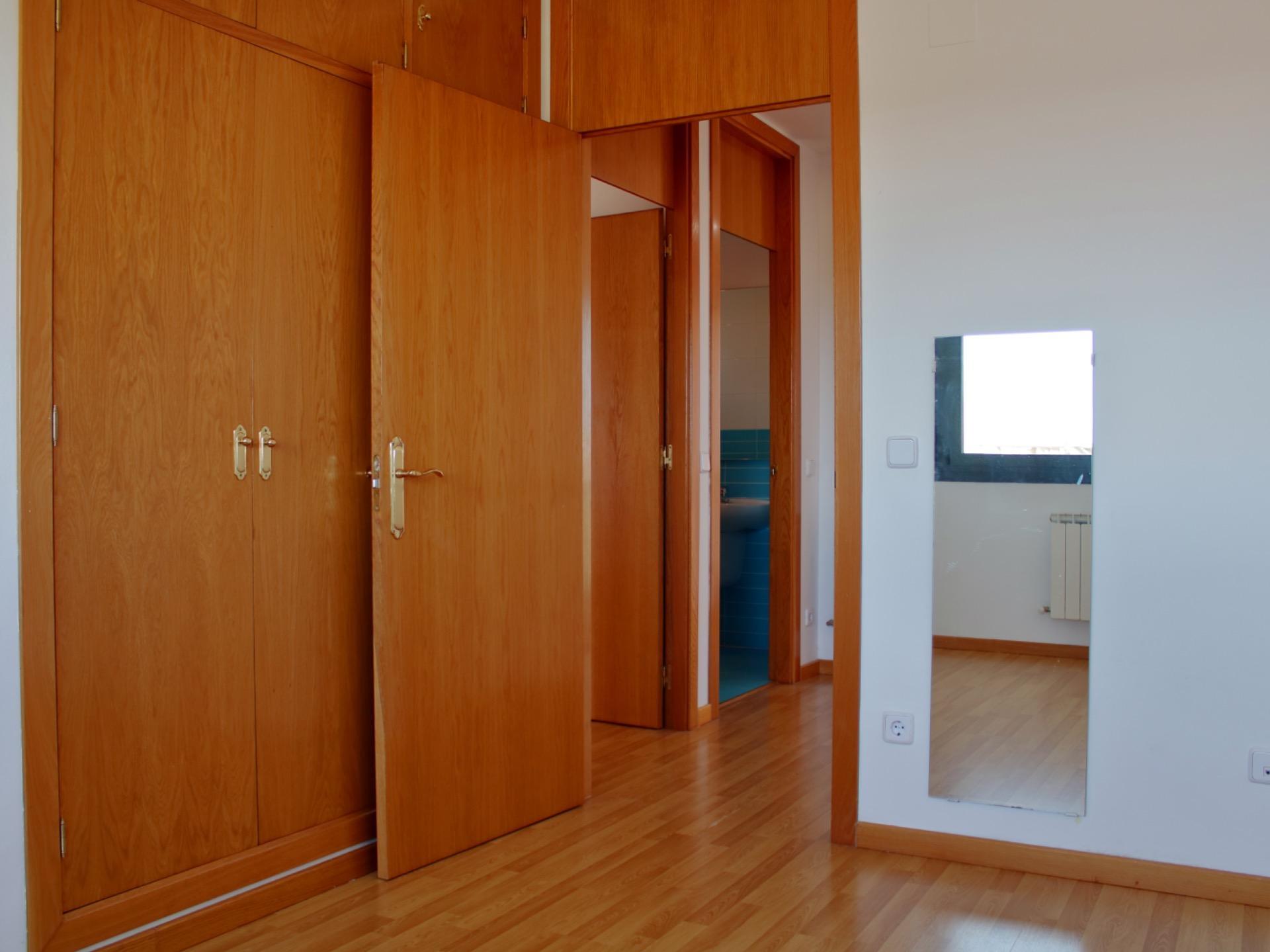Casas o chalets-Venta-Aldeamayor de San MartÃ­n-1840959-Foto-25
