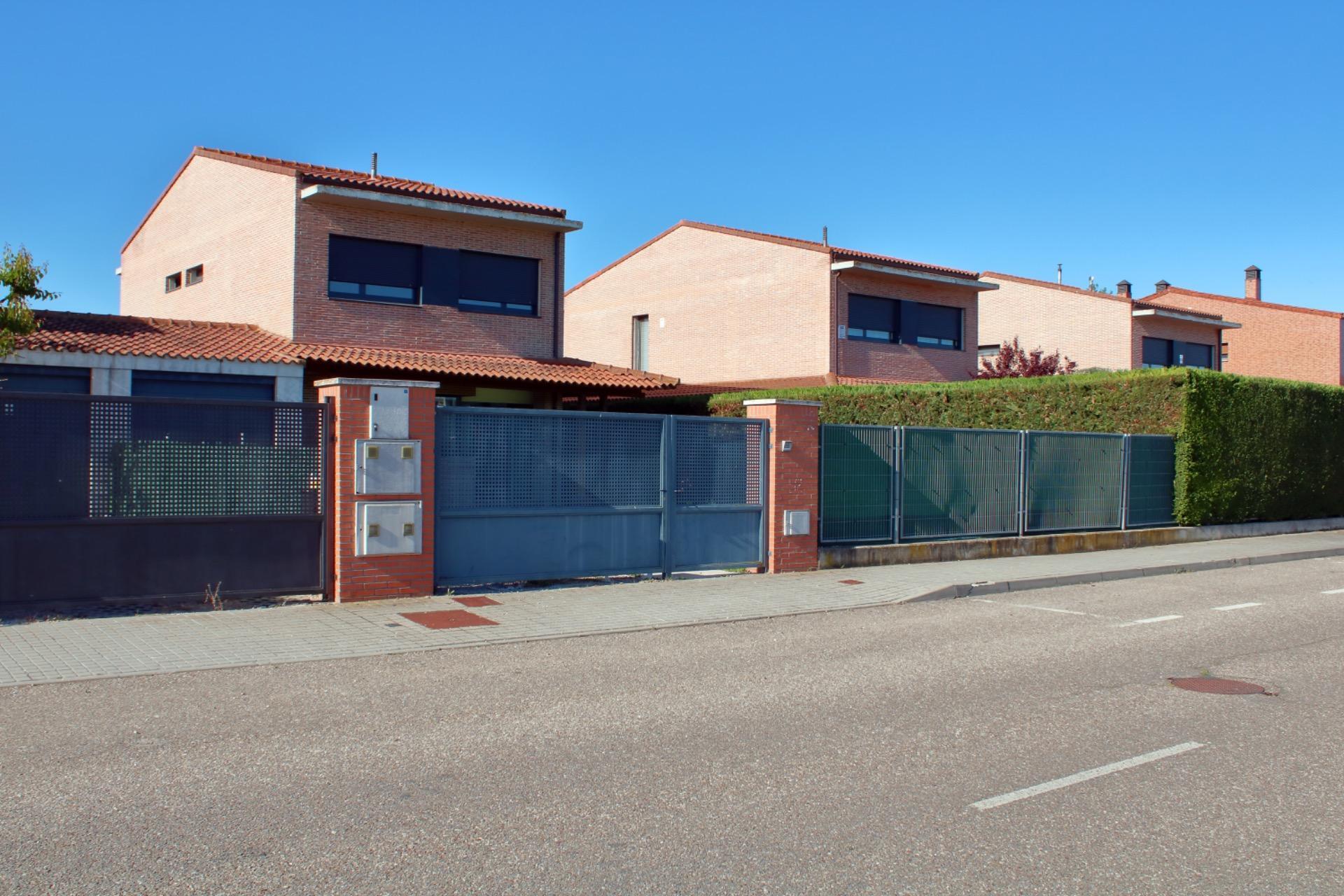 Casas o chalets-Venta-Aldeamayor de San MartÃ­n-1840959-Foto-33