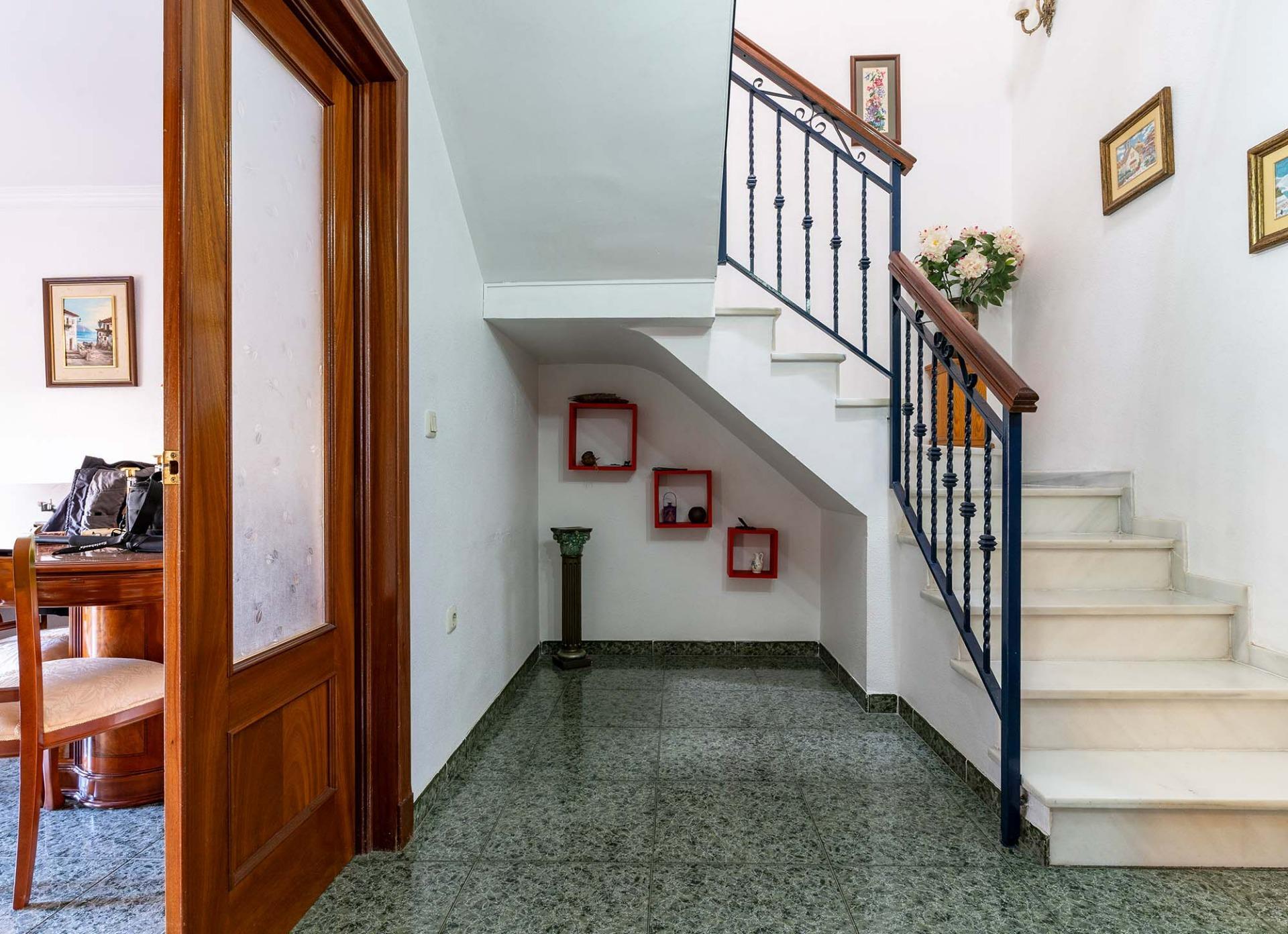 TRÍPLEX CON ALMACÉN DE 74 M2 EN PASEO LAS LOMAS DE EL EJIDO