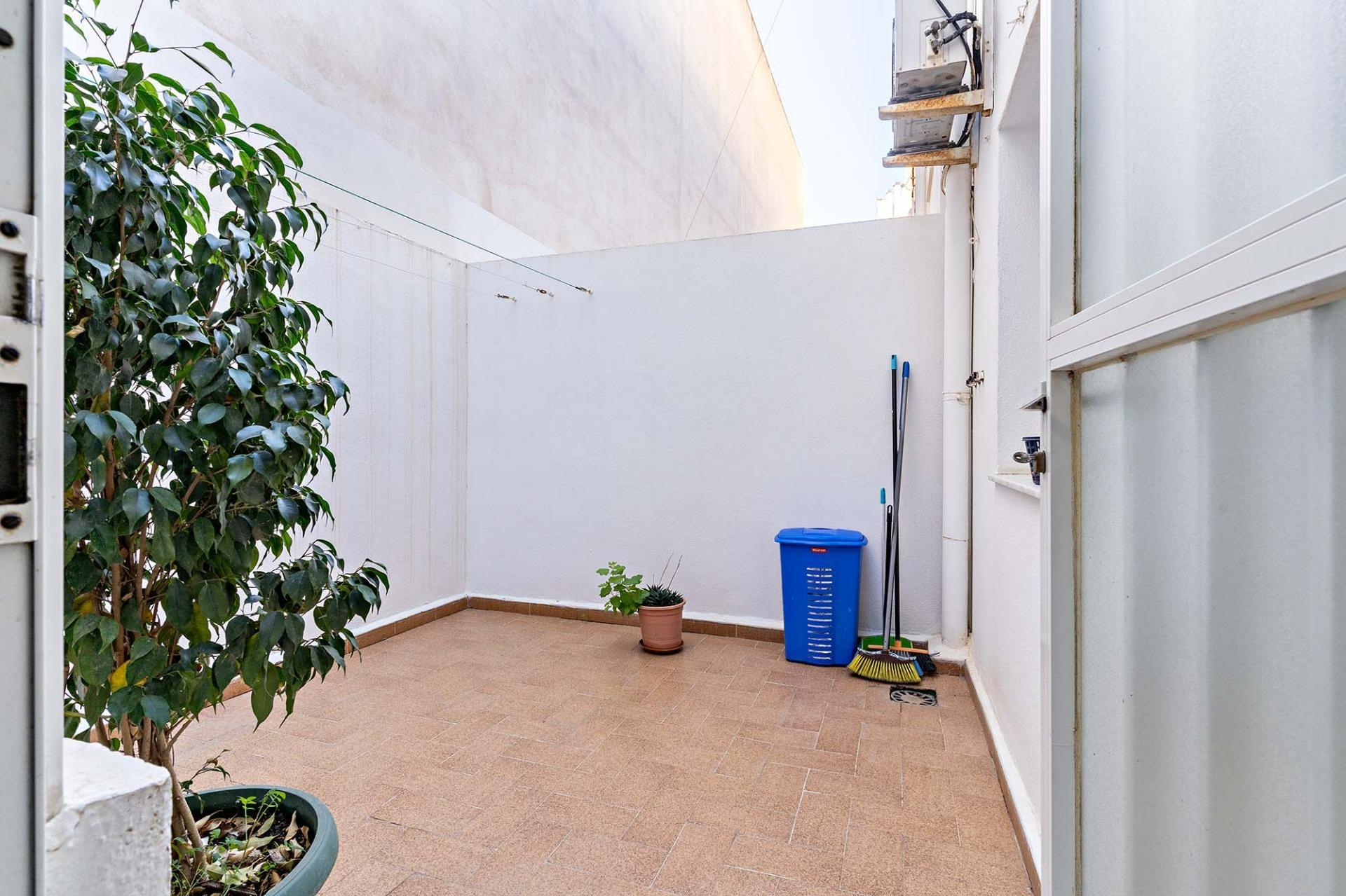 TRÍPLEX CON ALMACÉN DE 74 M2 EN PASEO LAS LOMAS DE EL EJIDO