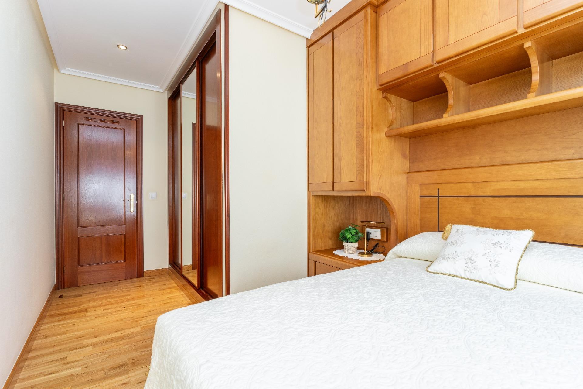 Pisos-Venta-Oviedo-1831755-Foto-18