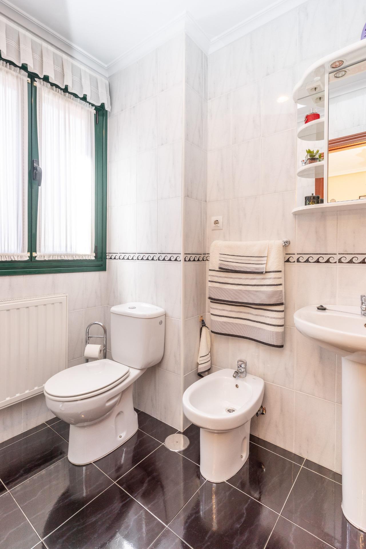 Pisos-Venta-Oviedo-1831755-Foto-19