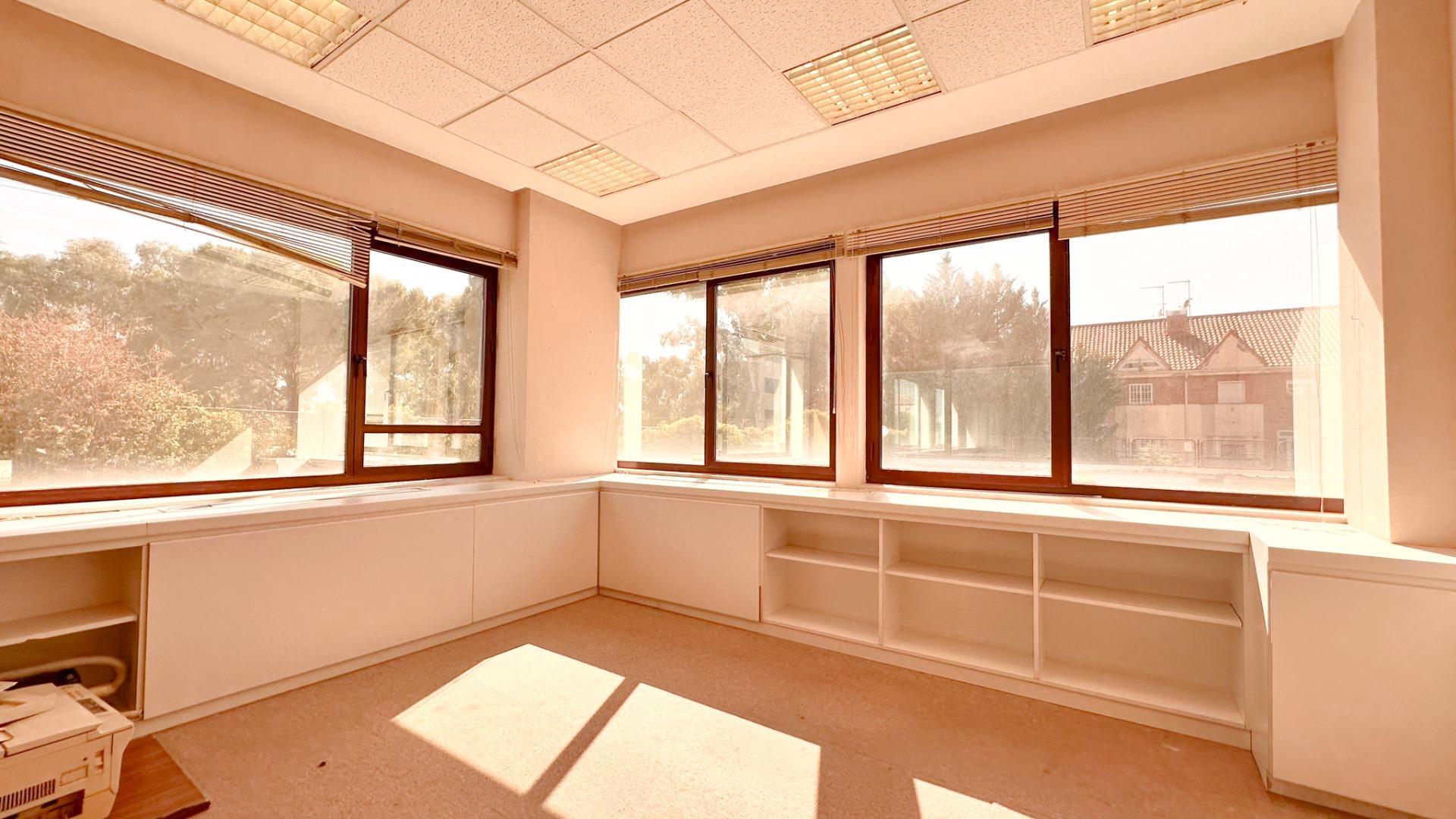 Oficinas-Venta-Las Rozas de Madrid-1133280-Foto-6