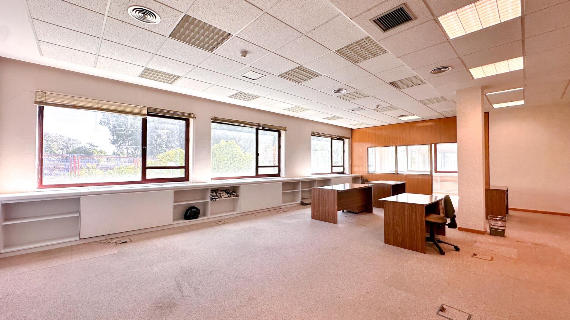 Oficinas-Venta-Las Rozas de Madrid-1133280-Foto-4
