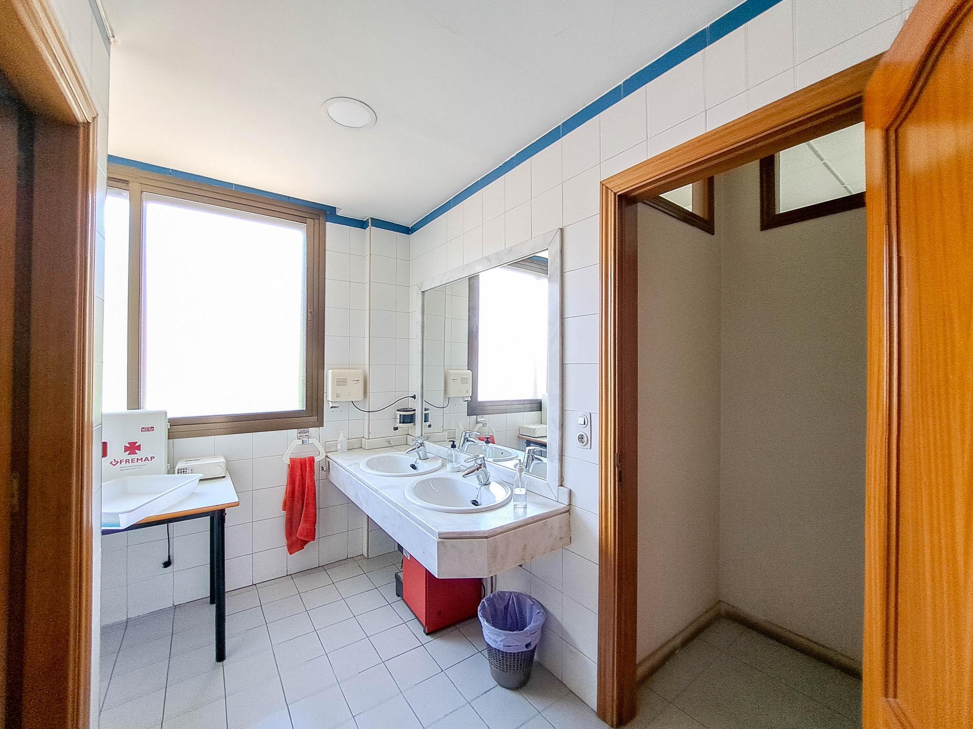 Oficinas-Venta-Madrid-1865450-Foto-21