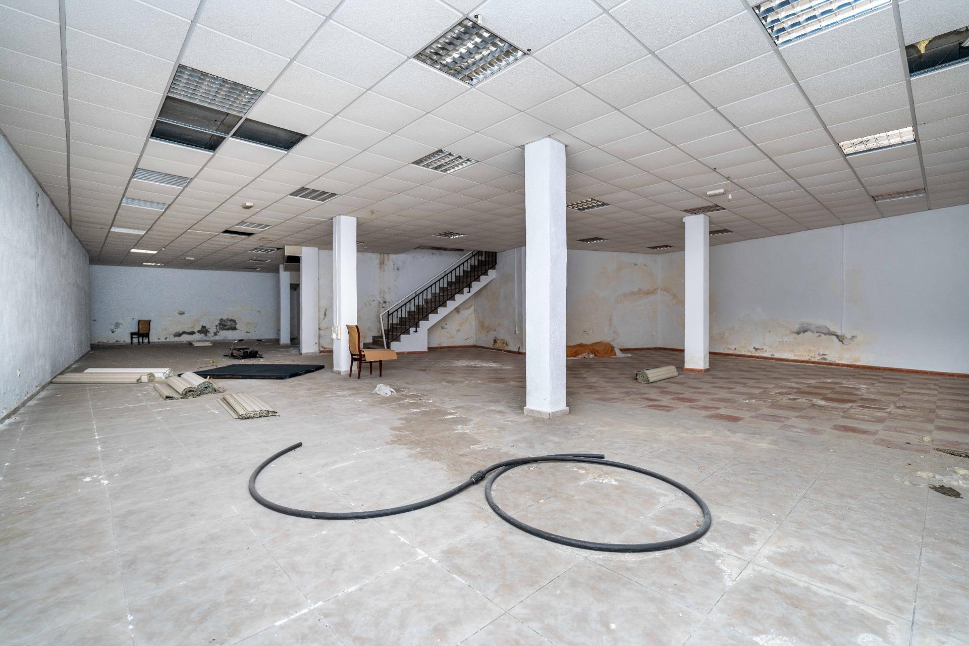 Locales-Venta-Baza-1865468-Foto-15
