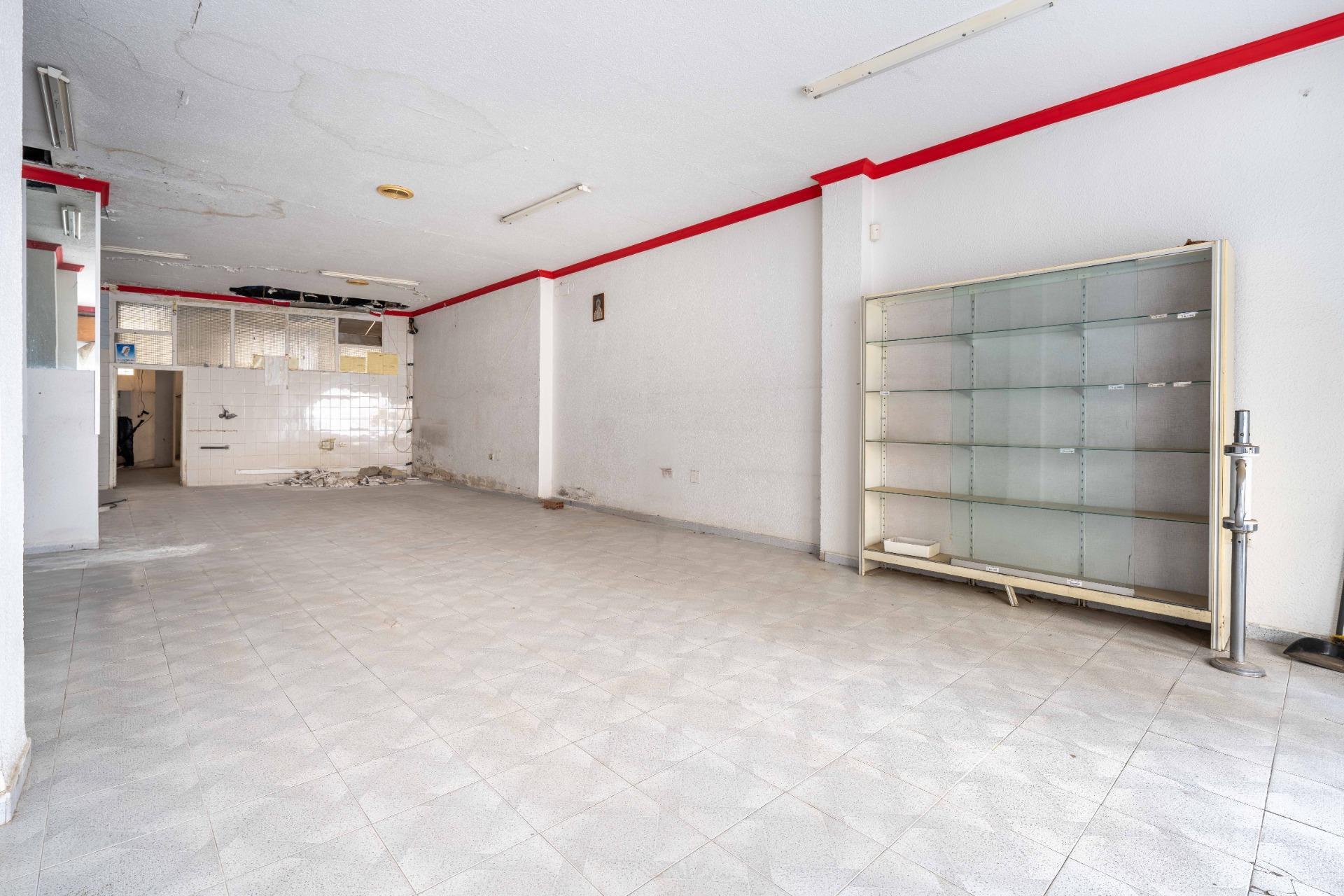 Locales-Venta-Baza-1865471-Foto-6