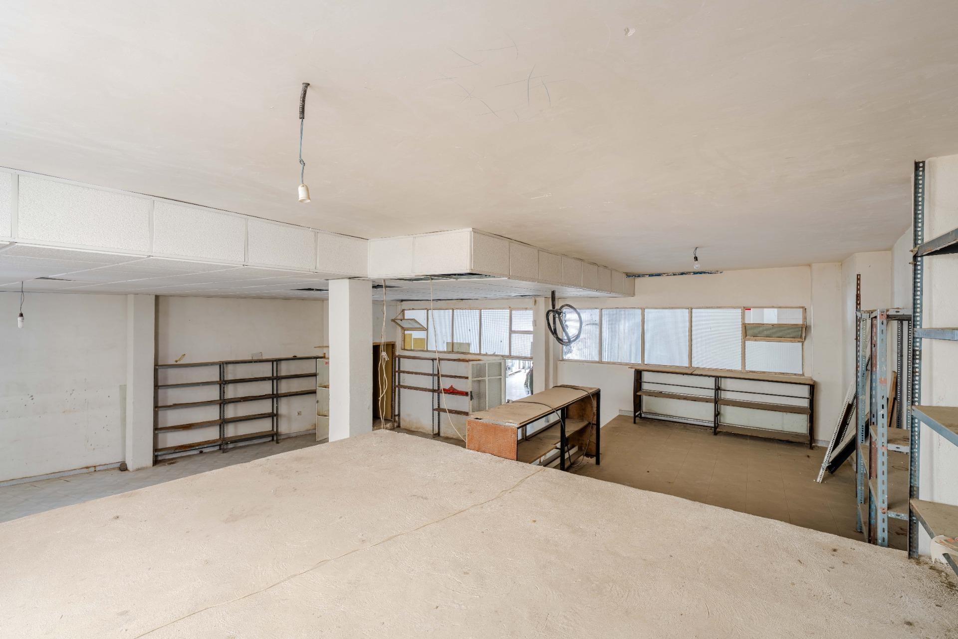 Locales-Venta-Baza-1865471-Foto-12