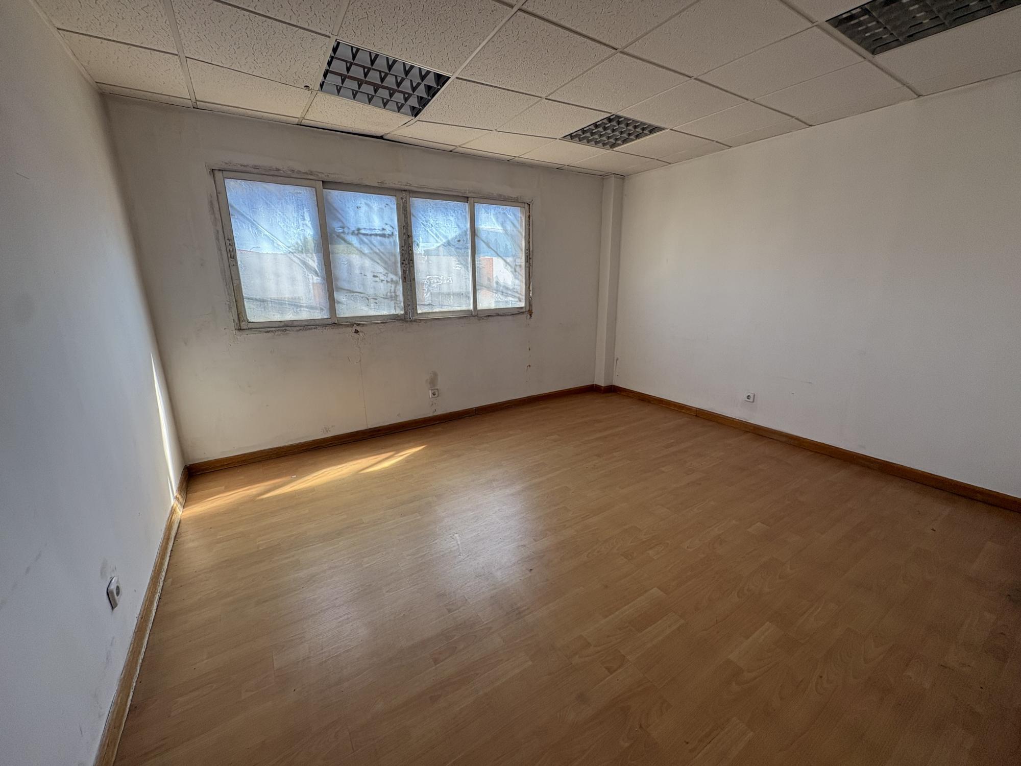 Naves-Venta-Torres de la Alameda-1865591-Foto-20