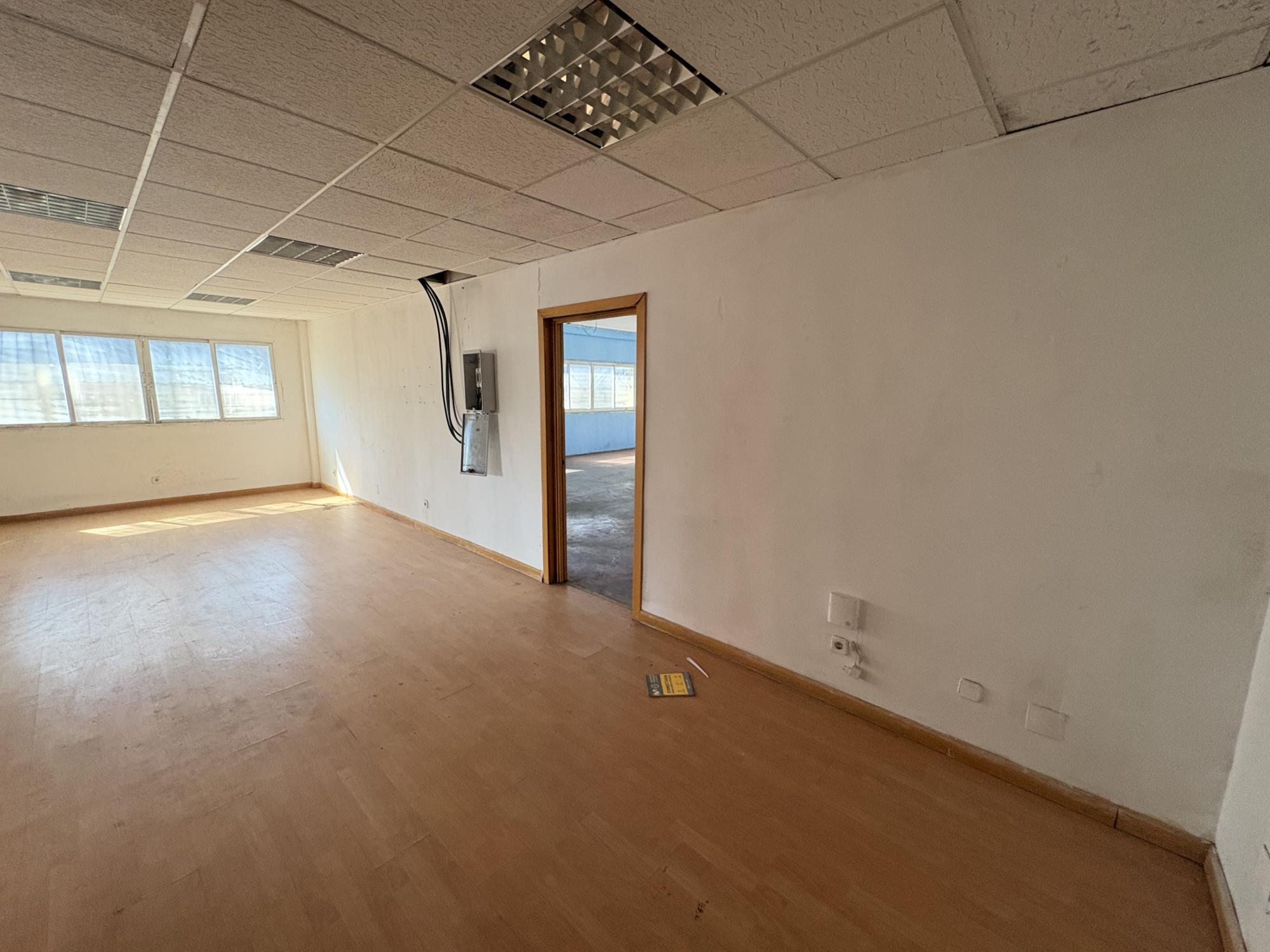 Naves-Venta-Torres de la Alameda-1865591-Foto-18