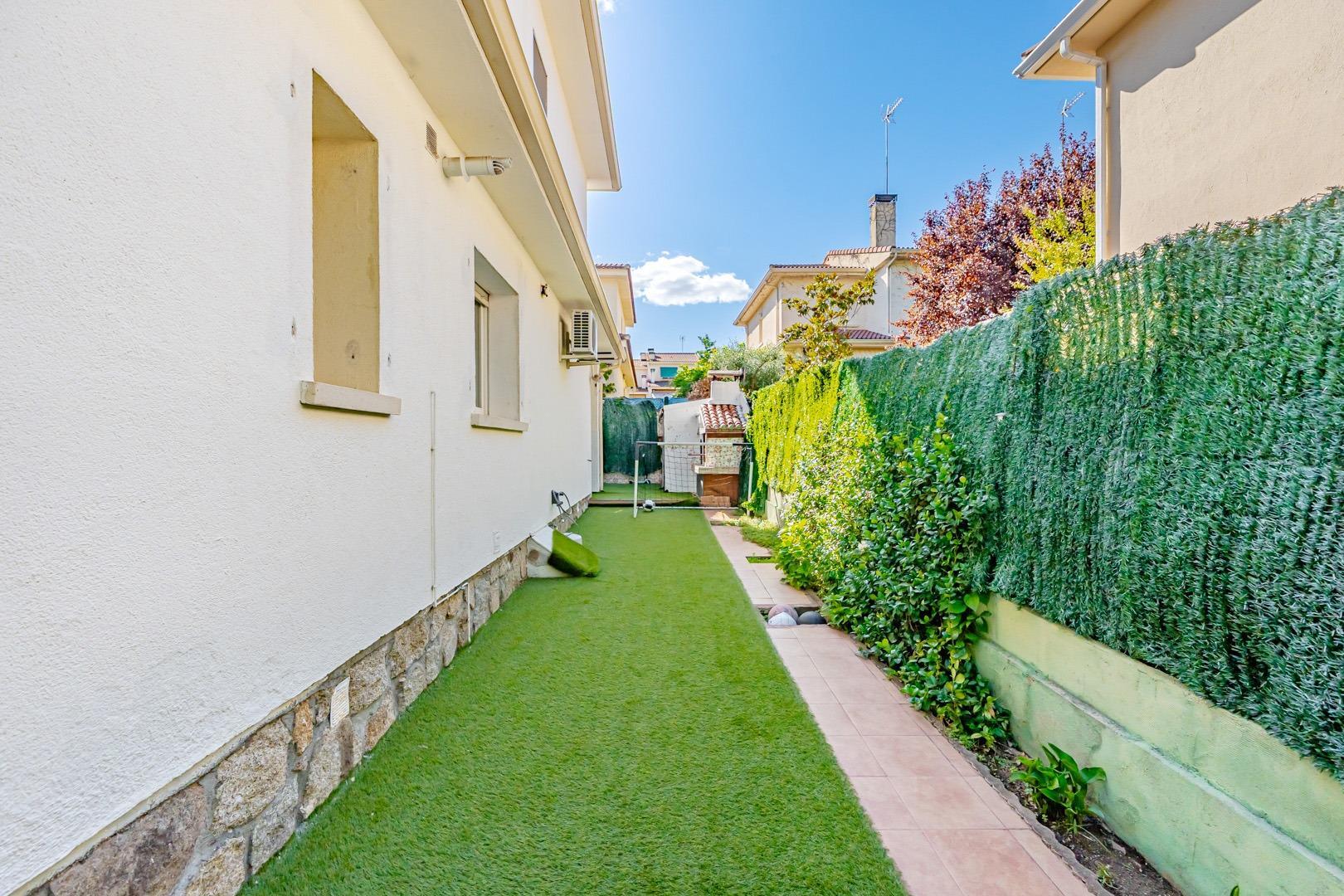 Casas o chalets-Venta-Colmenar del Arroyo-1943458-Foto-48