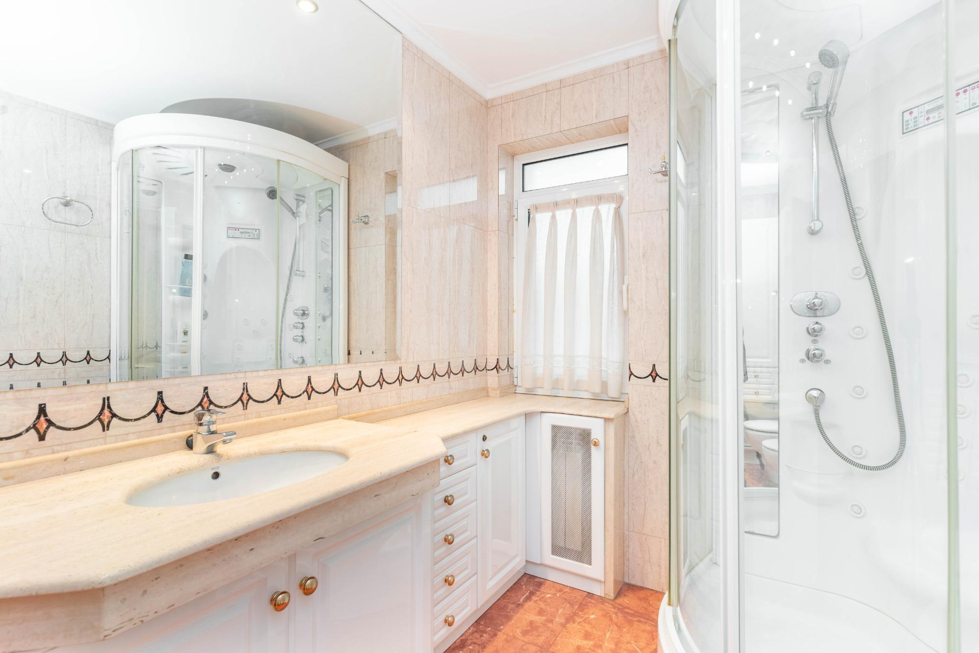 Pisos-Venta-Oviedo-1414465-Foto-16