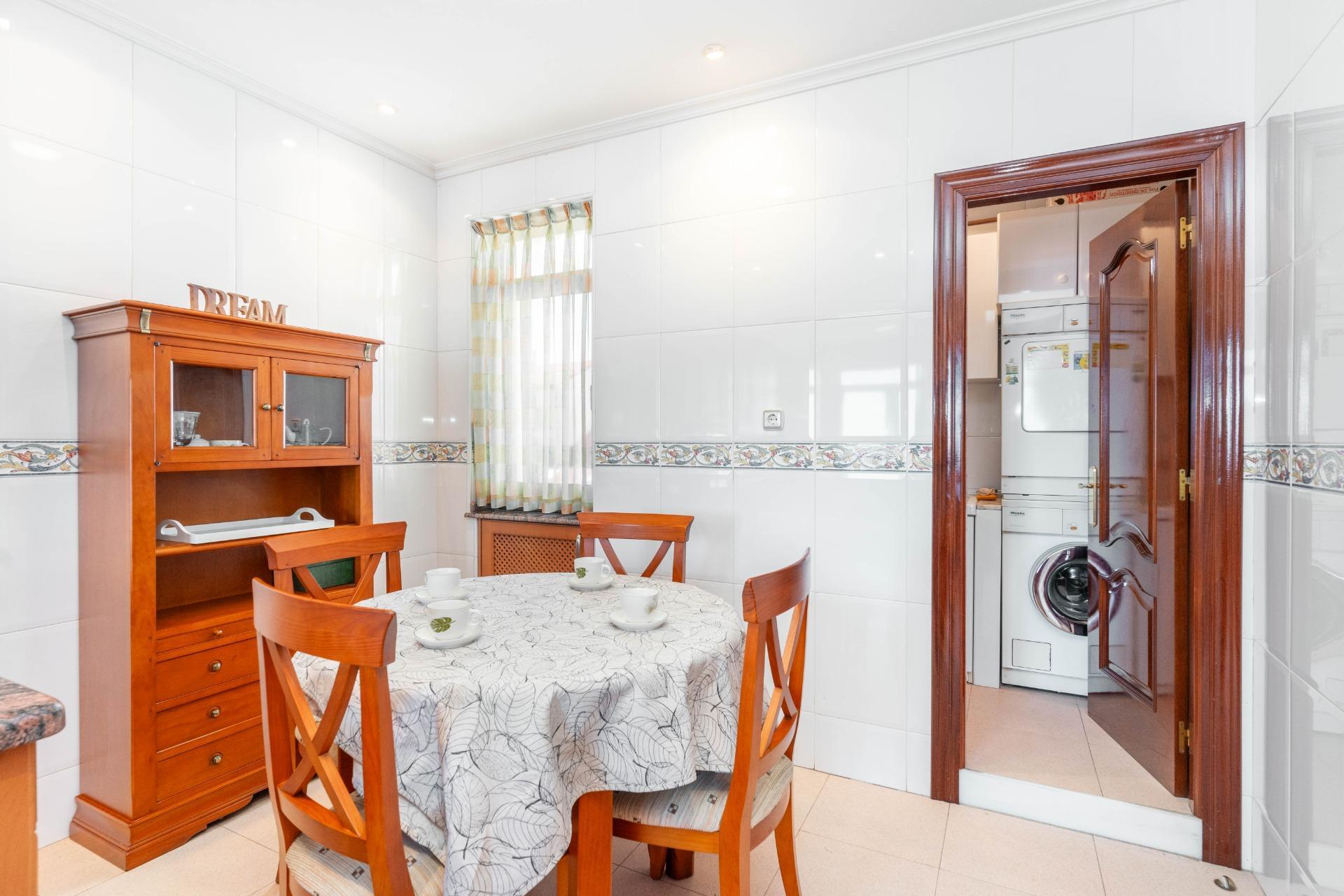 Pisos-Venta-Oviedo-1414465-Foto-23