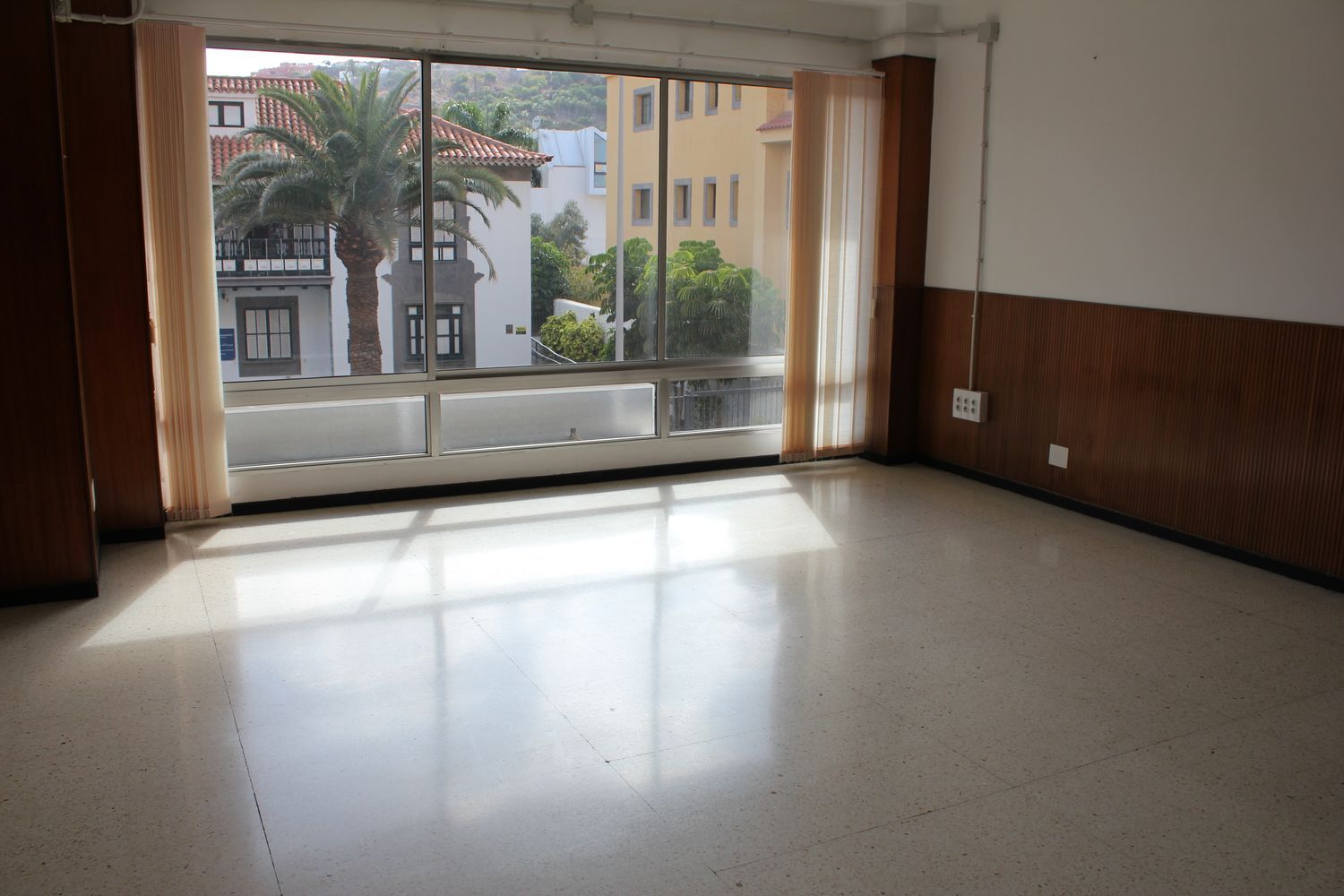 Oficinas-Alquiler-Las Palmas de Gran Canaria-562710
