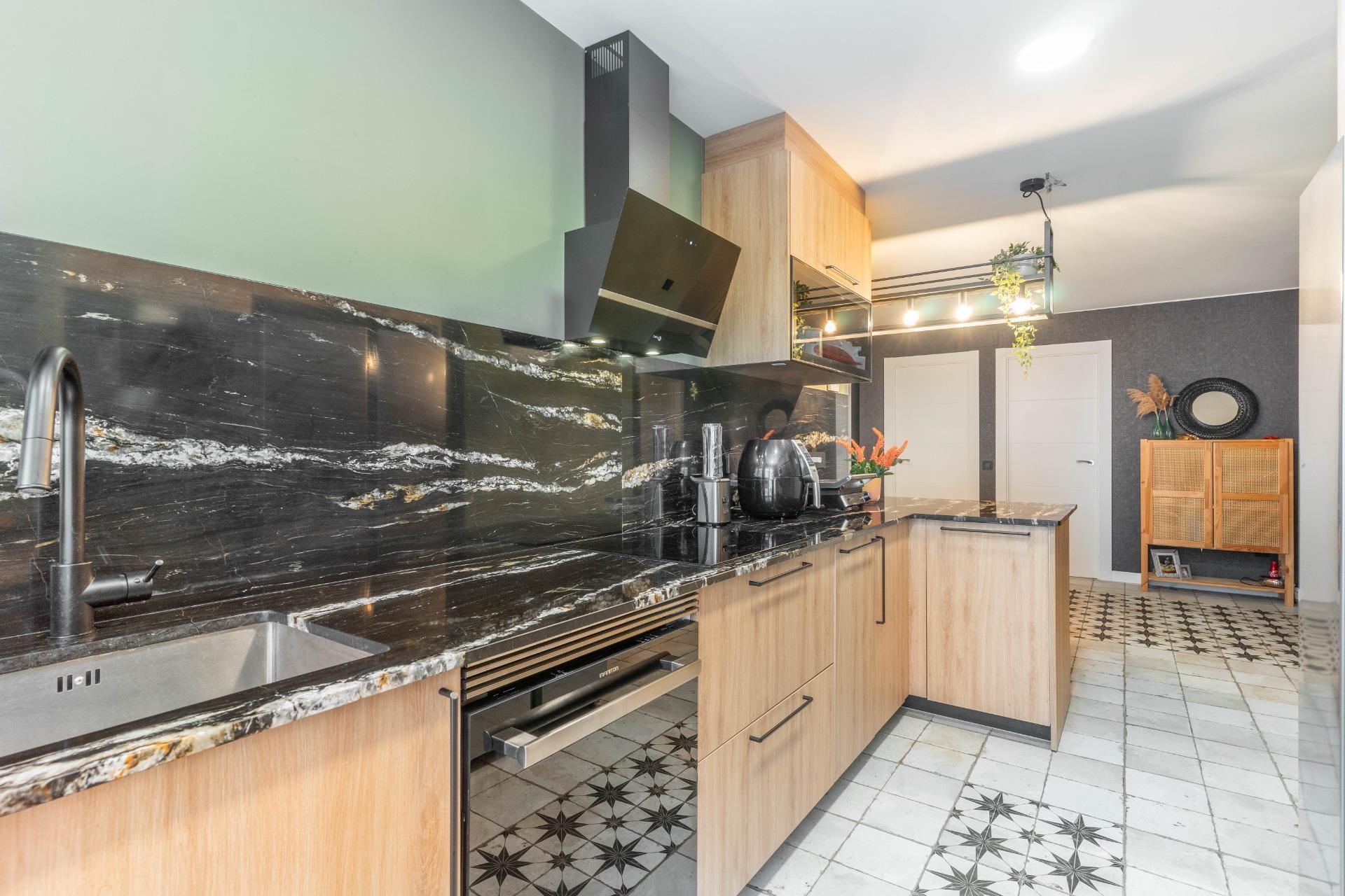 Pisos-Venta-Oviedo-1867138-Foto-3