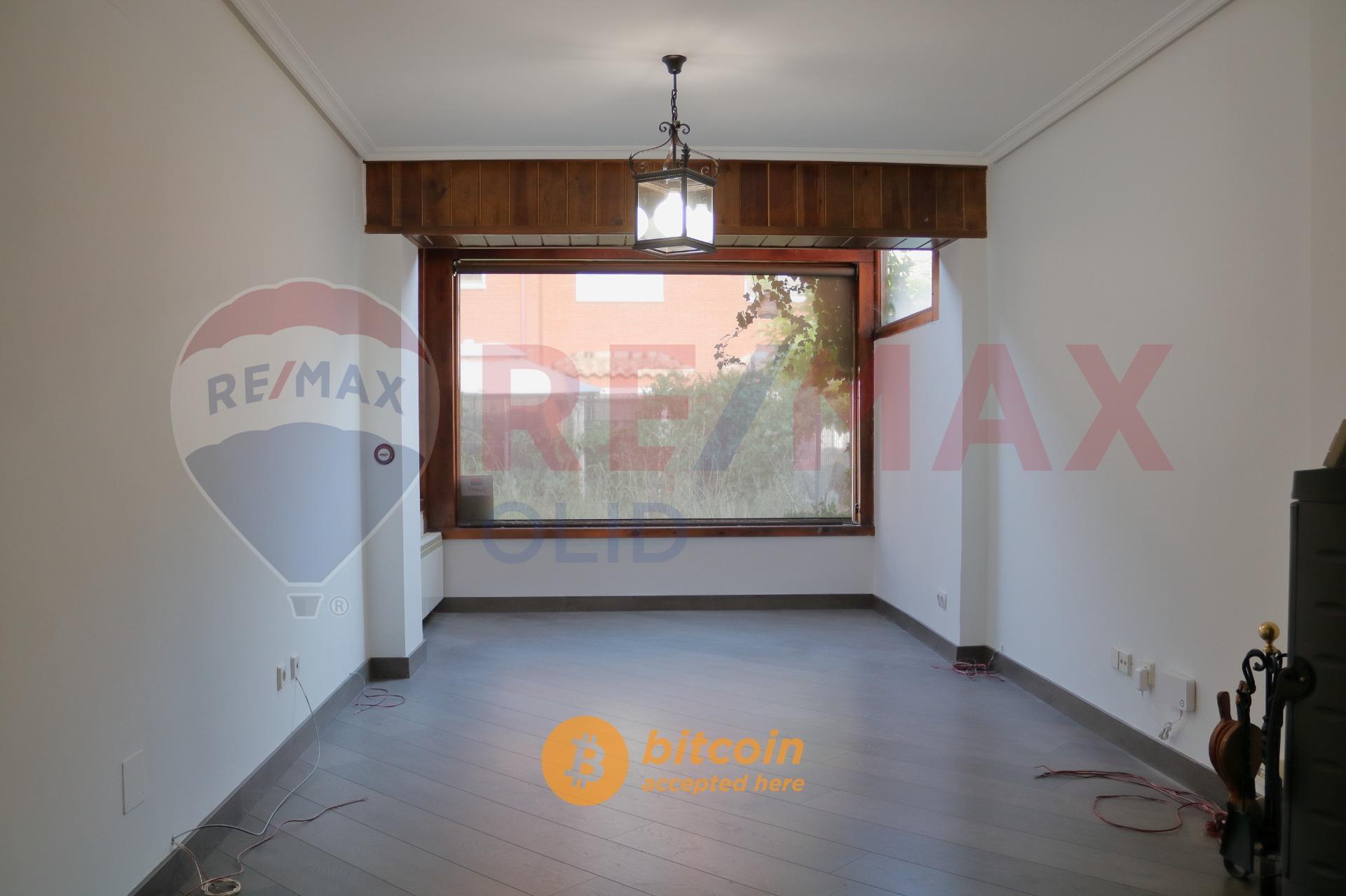 Casas o chalets-Venta-Aldeamayor de San MartÃ­n-1876355-Foto-4