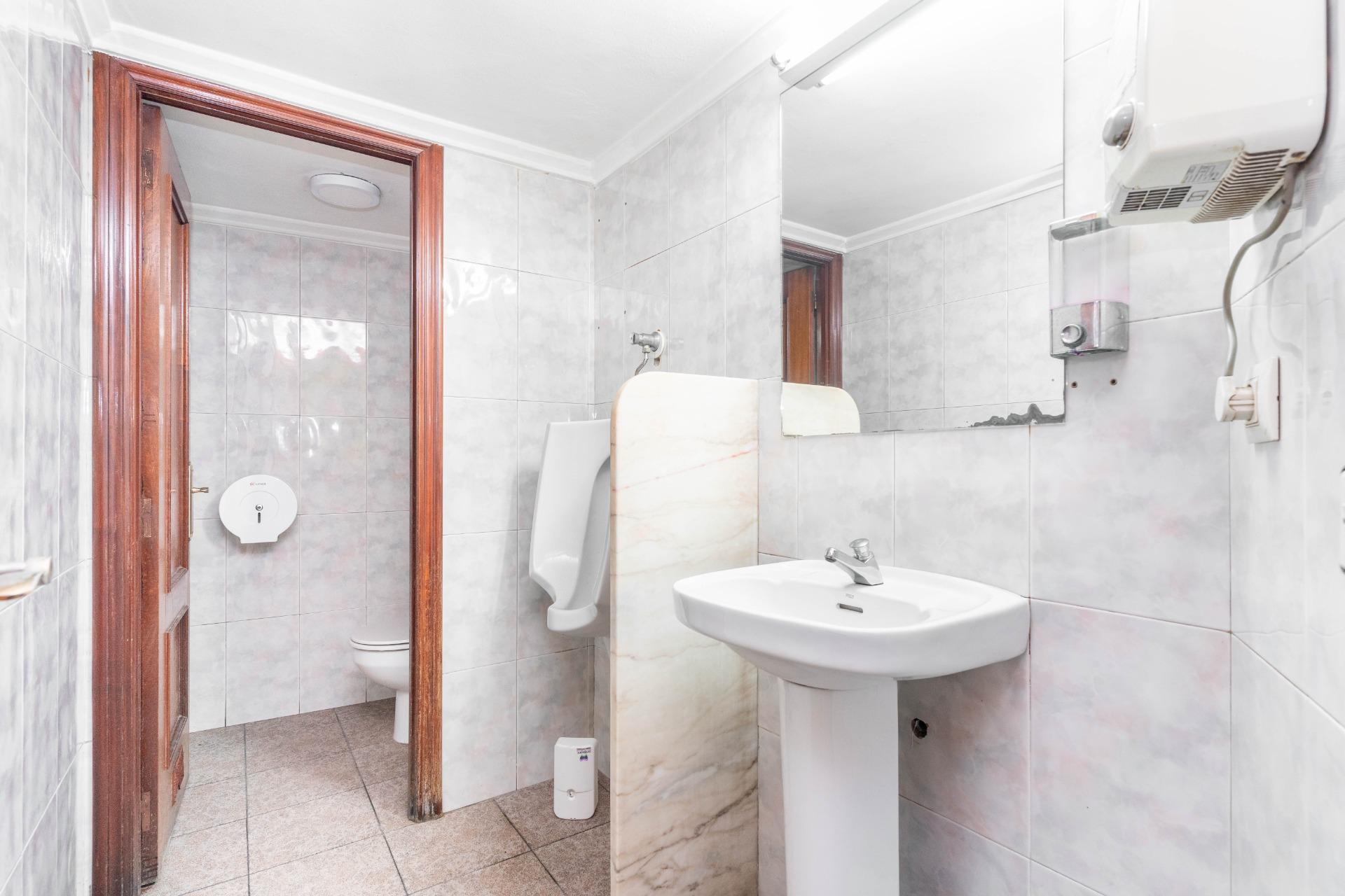 Negocios-Venta-Oviedo-1876385-Foto-27