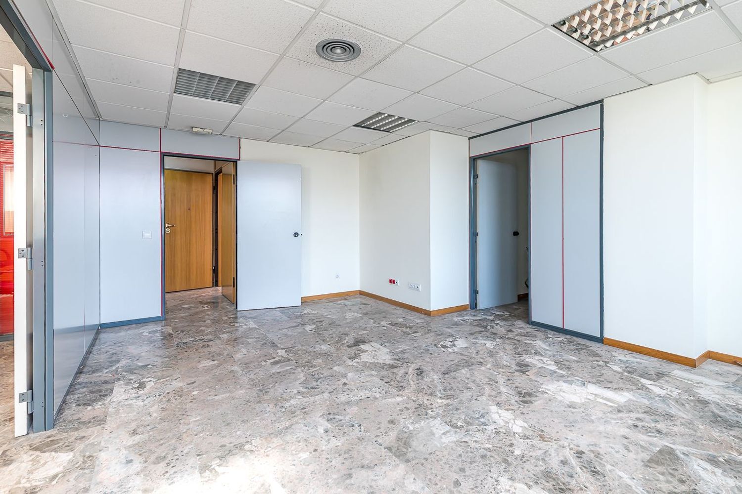 Oficinas-Venta-Madrid-1839809-Foto-10