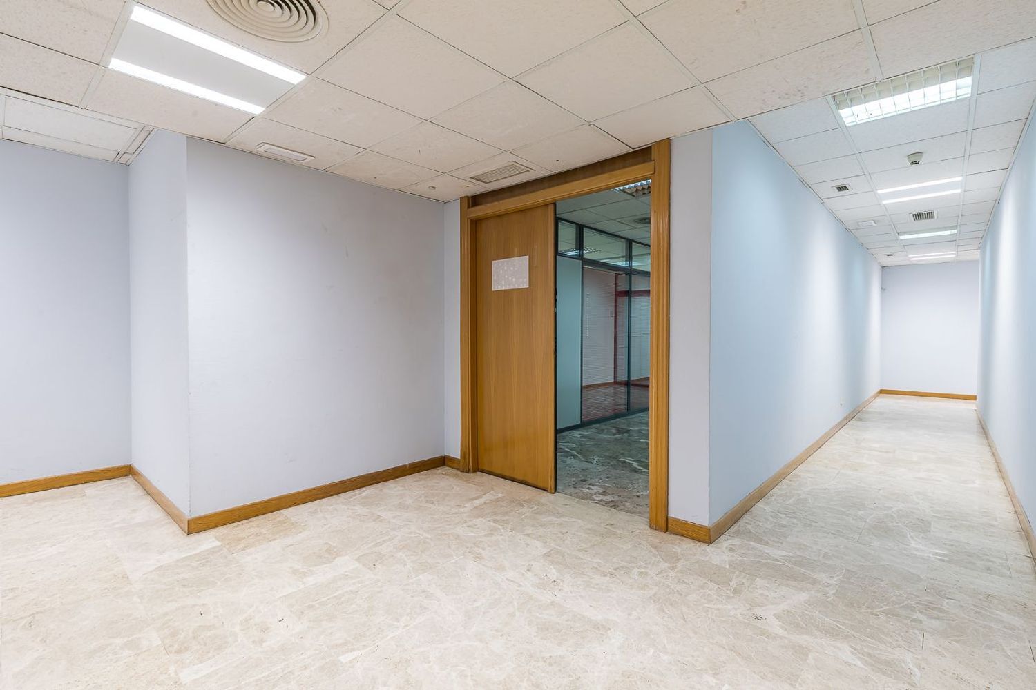 Oficinas-Venta-Madrid-1839809-Foto-24