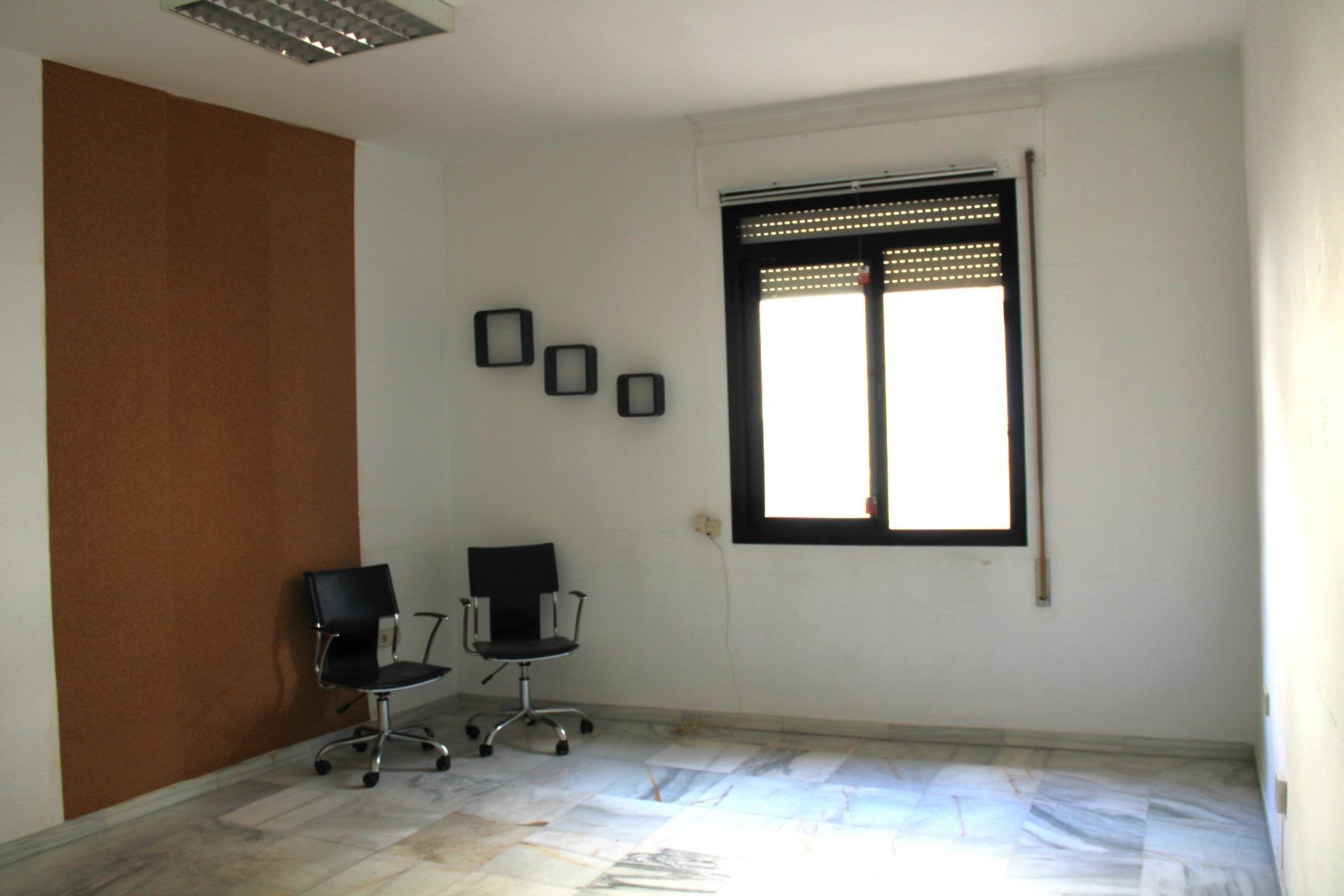 Oficinas-Venta-Dos Hermanas-1866508-Foto-16