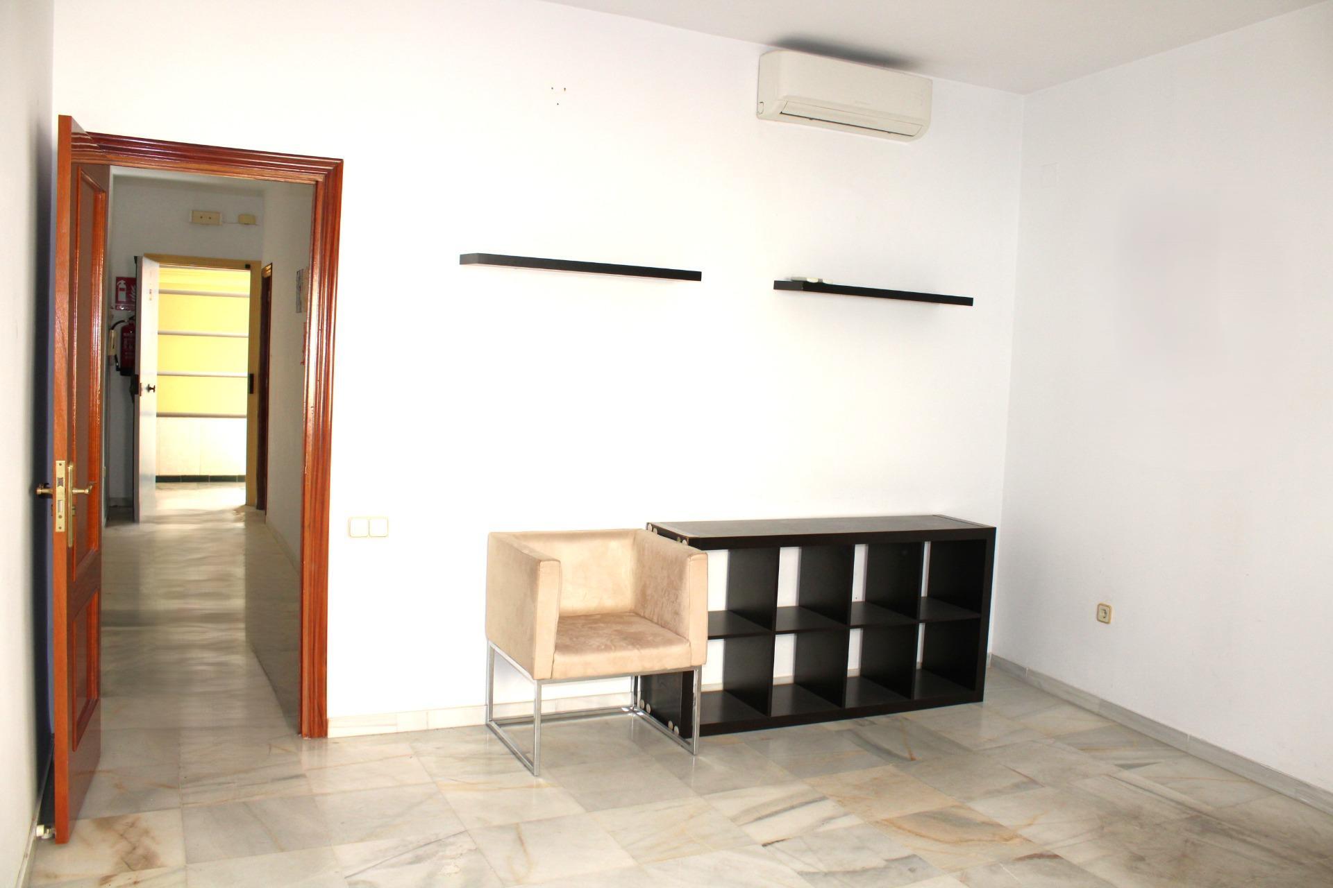 Oficinas-Venta-Dos Hermanas-1866508-Foto-21