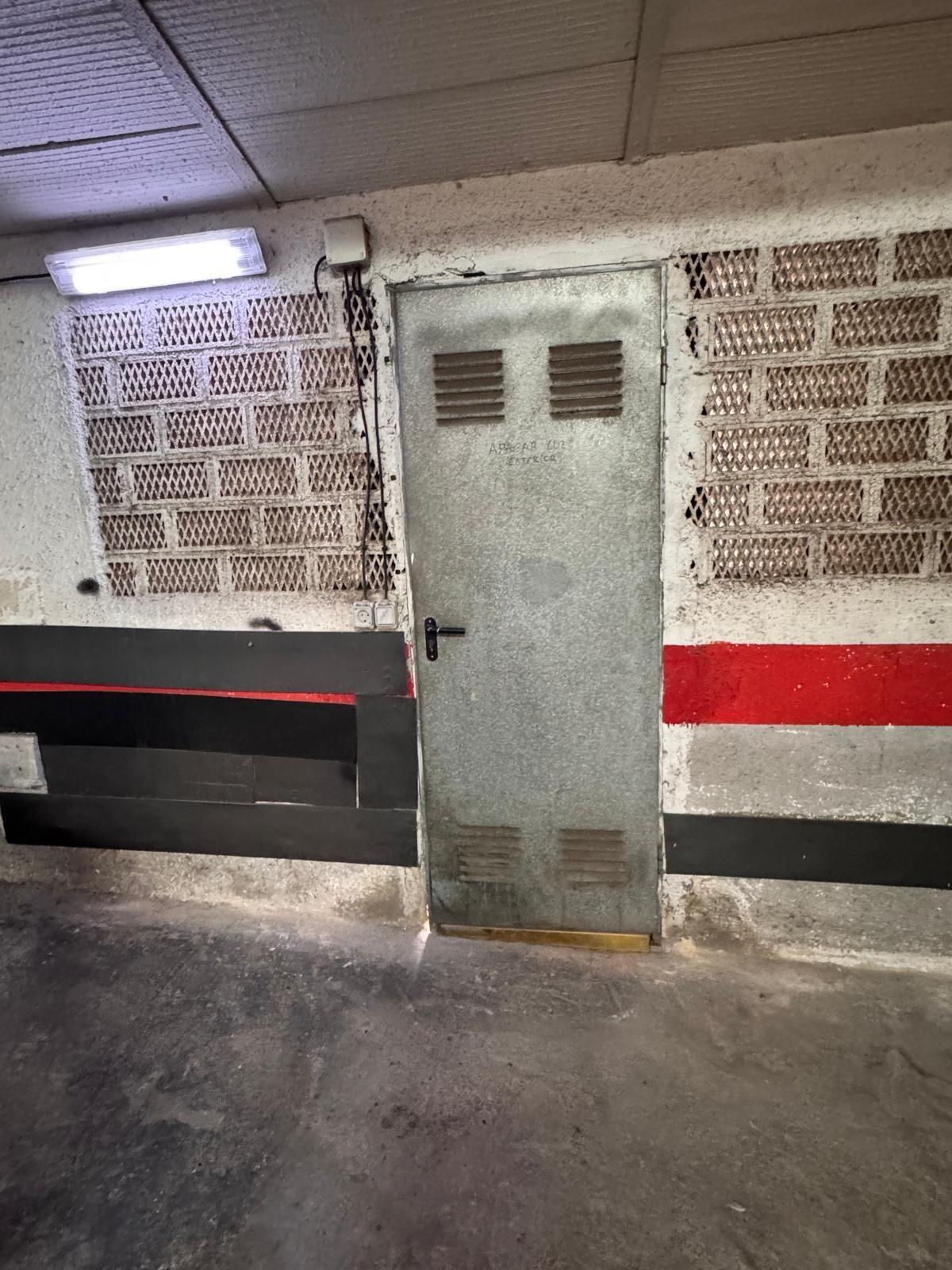 Garajes-Venta-Santa Coloma de Gramanet-1876897-Foto-9