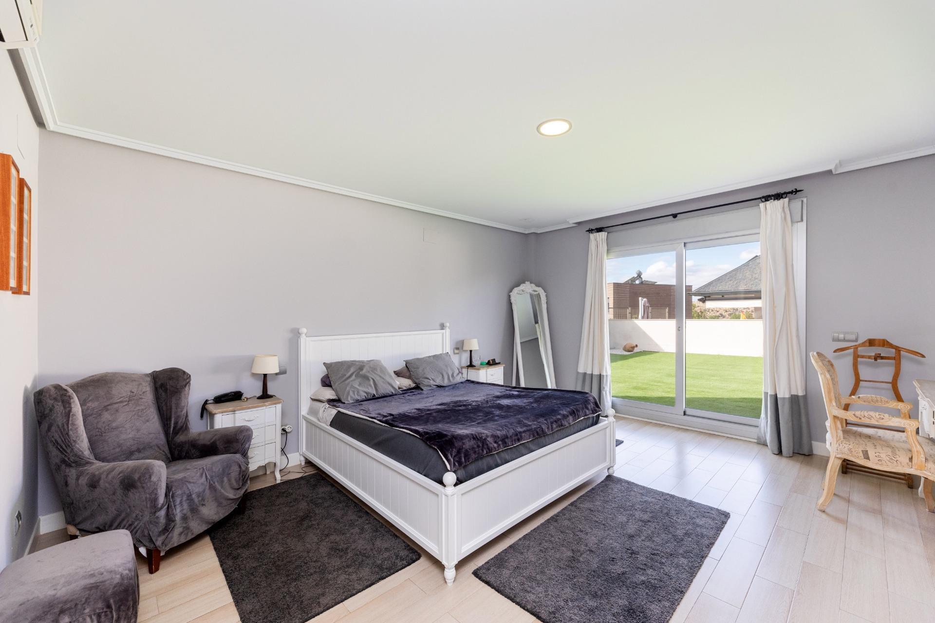 EXCLUSIVO CHALET DE LUJO EN TORRELODONES