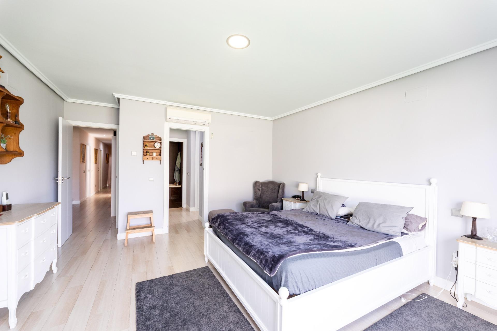 EXCLUSIVO CHALET DE LUJO EN TORRELODONES