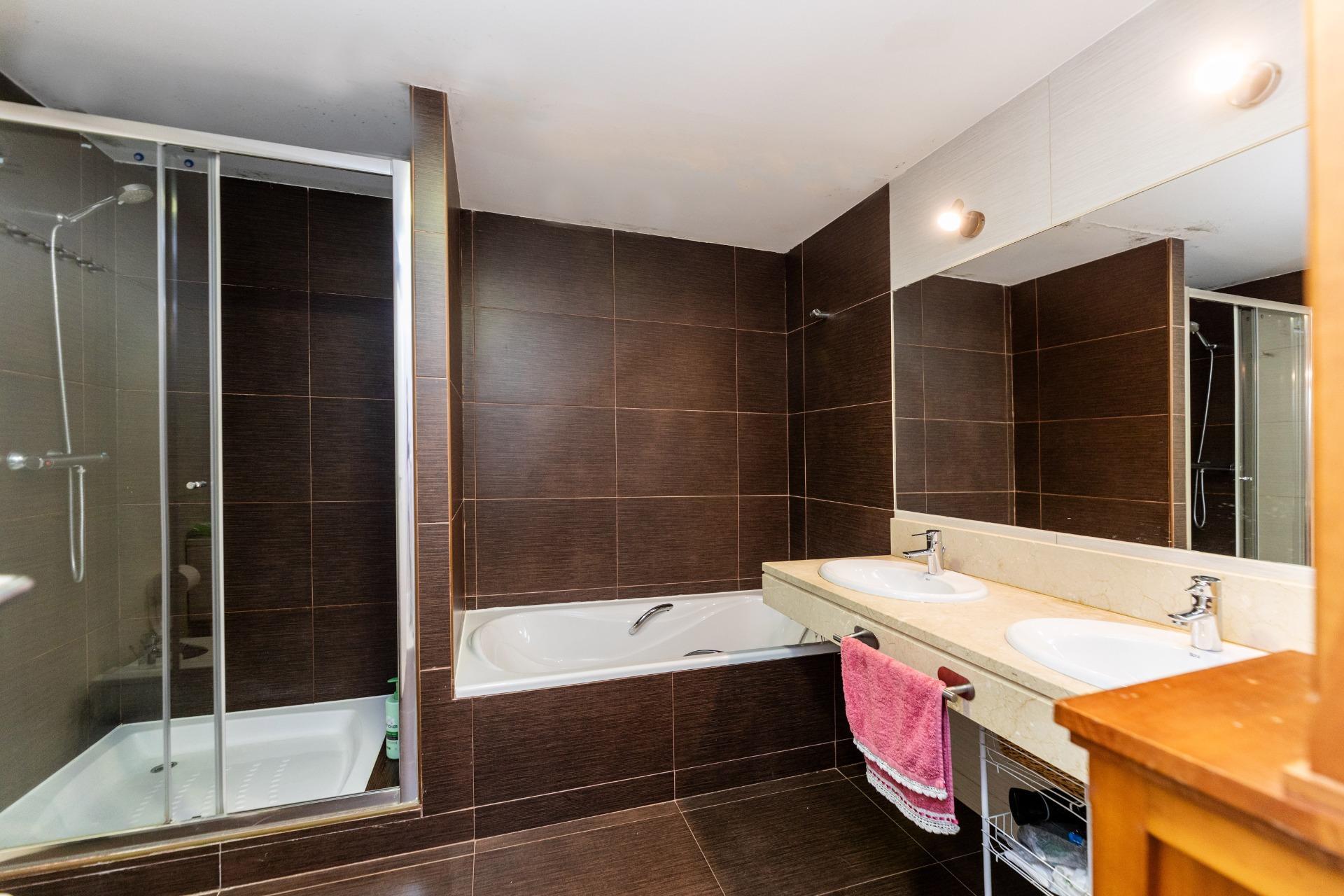 EXCLUSIVO CHALET DE LUJO EN TORRELODONES