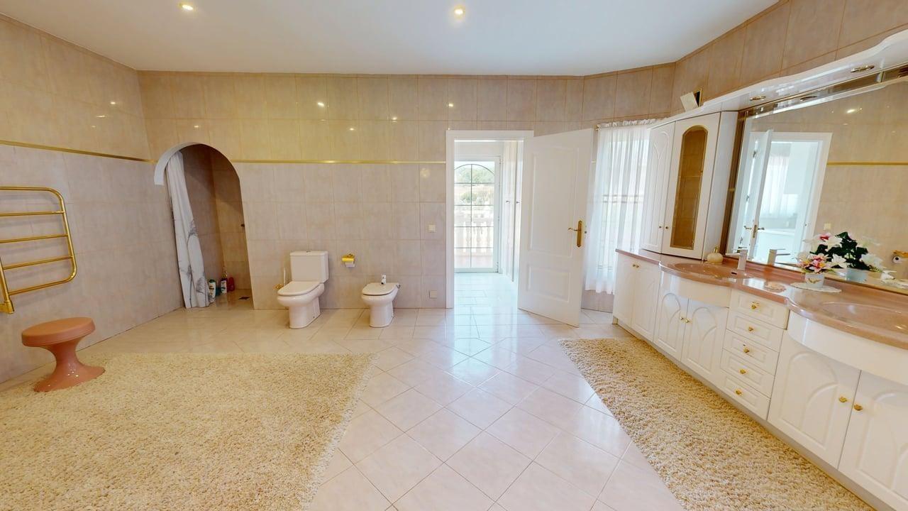 Finca con apartamento independiente ? a solo 10 minutos del mar en Alfaz del Pi