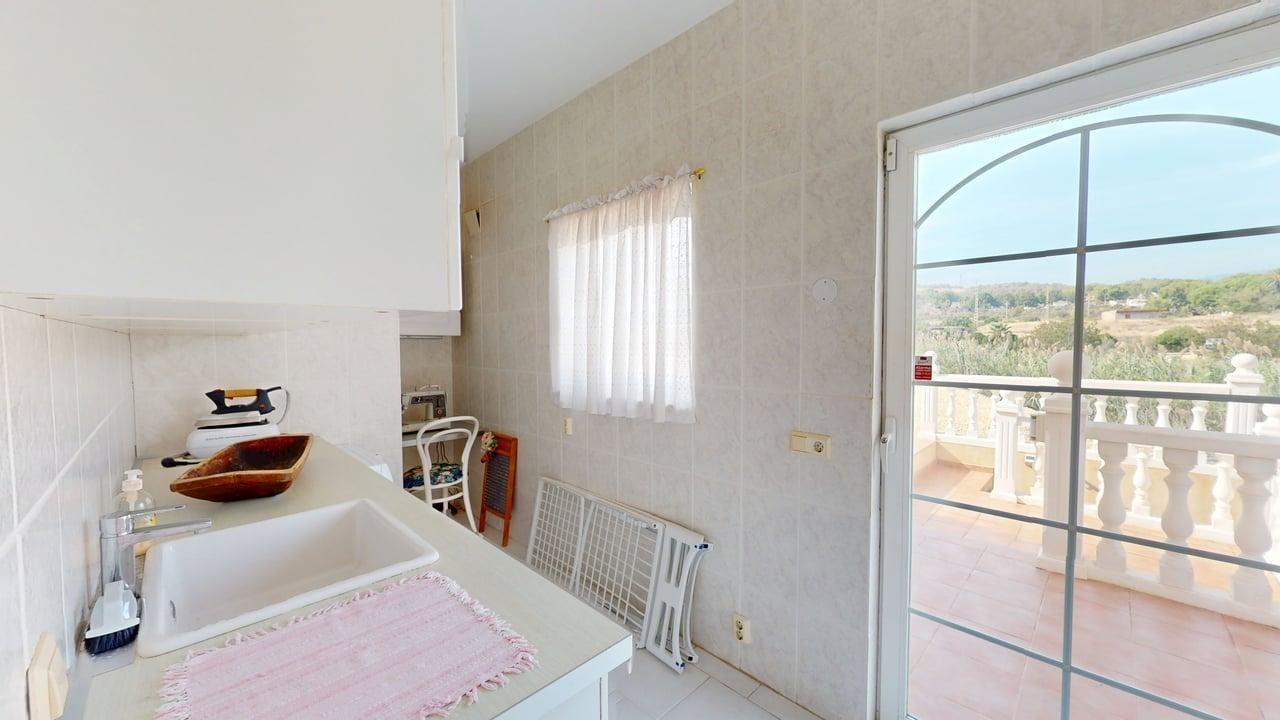 Finca con apartamento independiente ? a solo 10 minutos del mar en Alfaz del Pi
