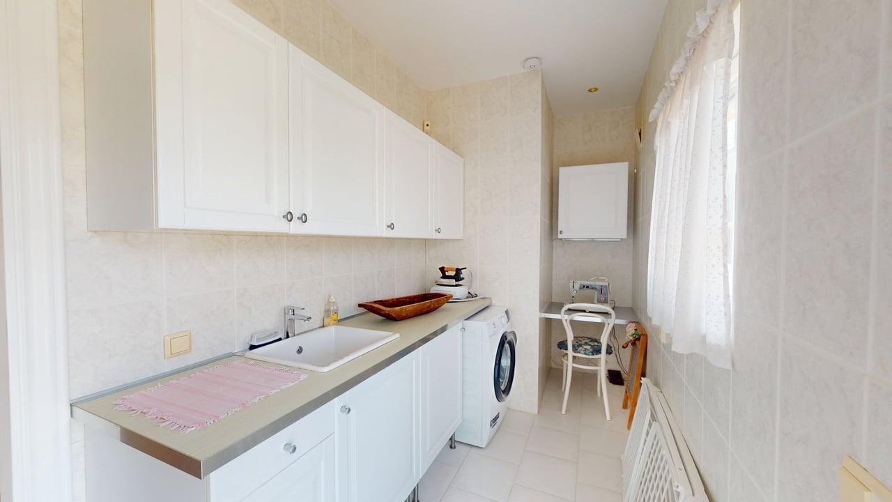 Finca con apartamento independiente ? a solo 10 minutos del mar en Alfaz del Pi